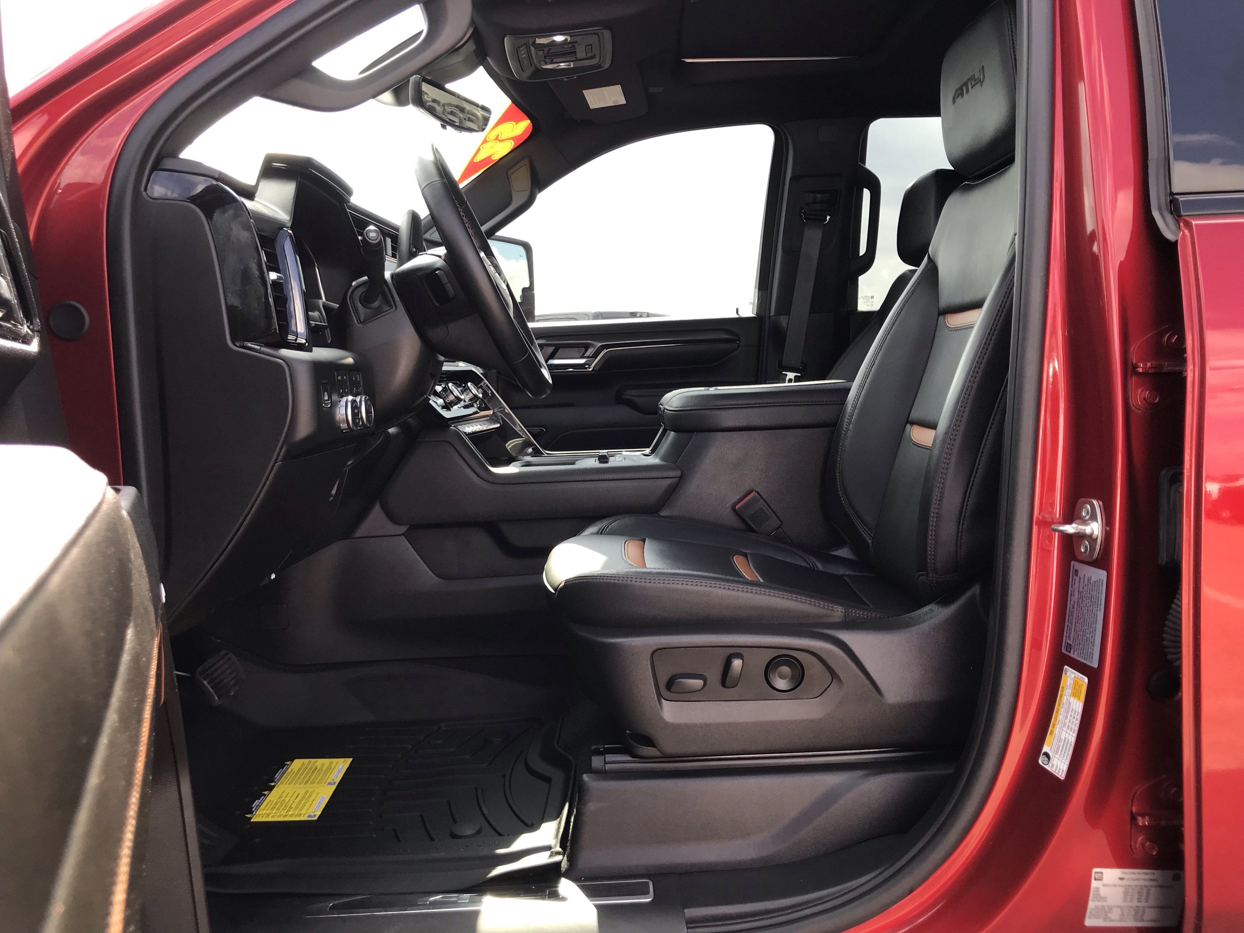 2025 GMC Sierra 2500HD AT4