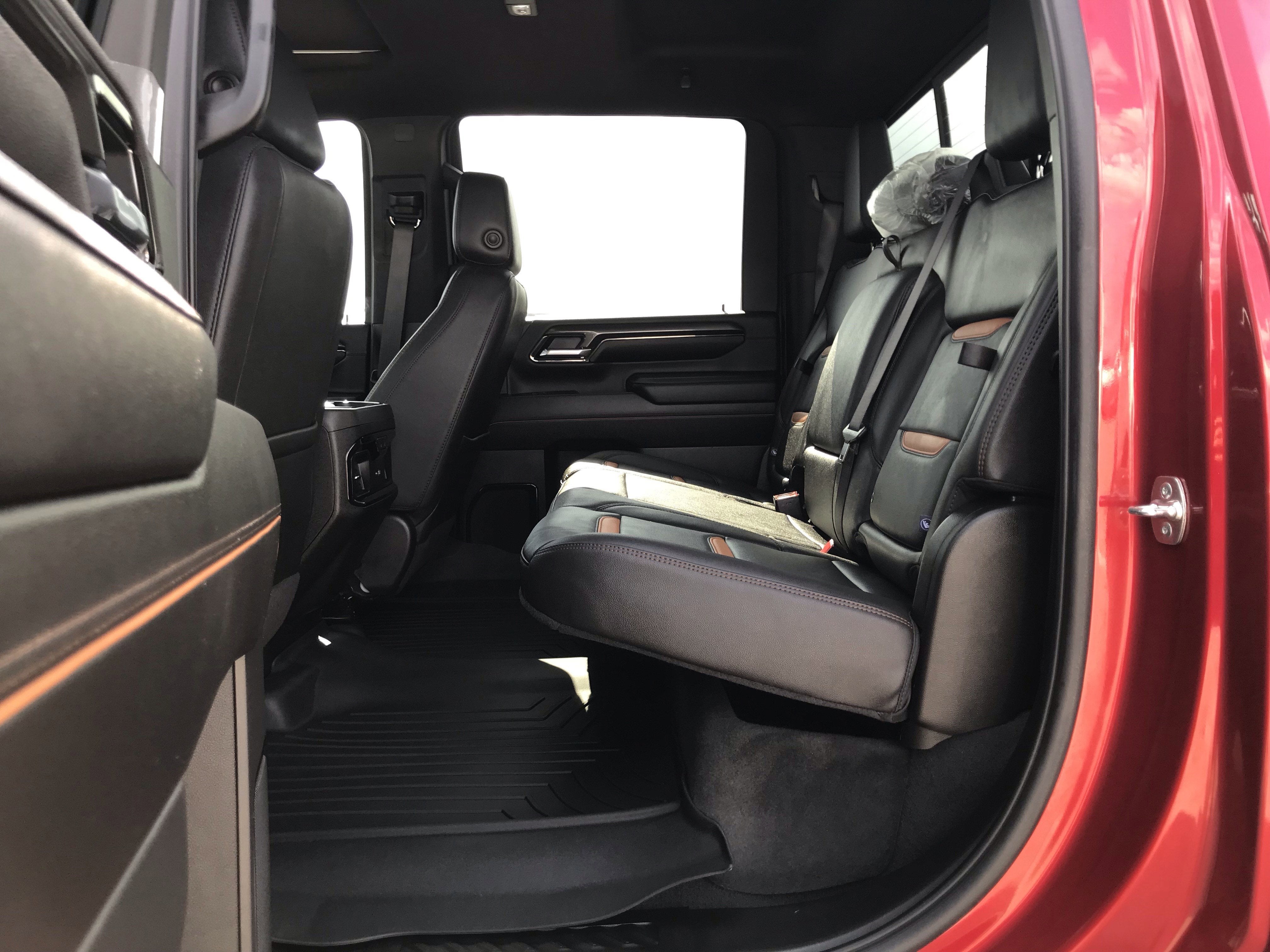 2025 GMC Sierra 2500HD AT4