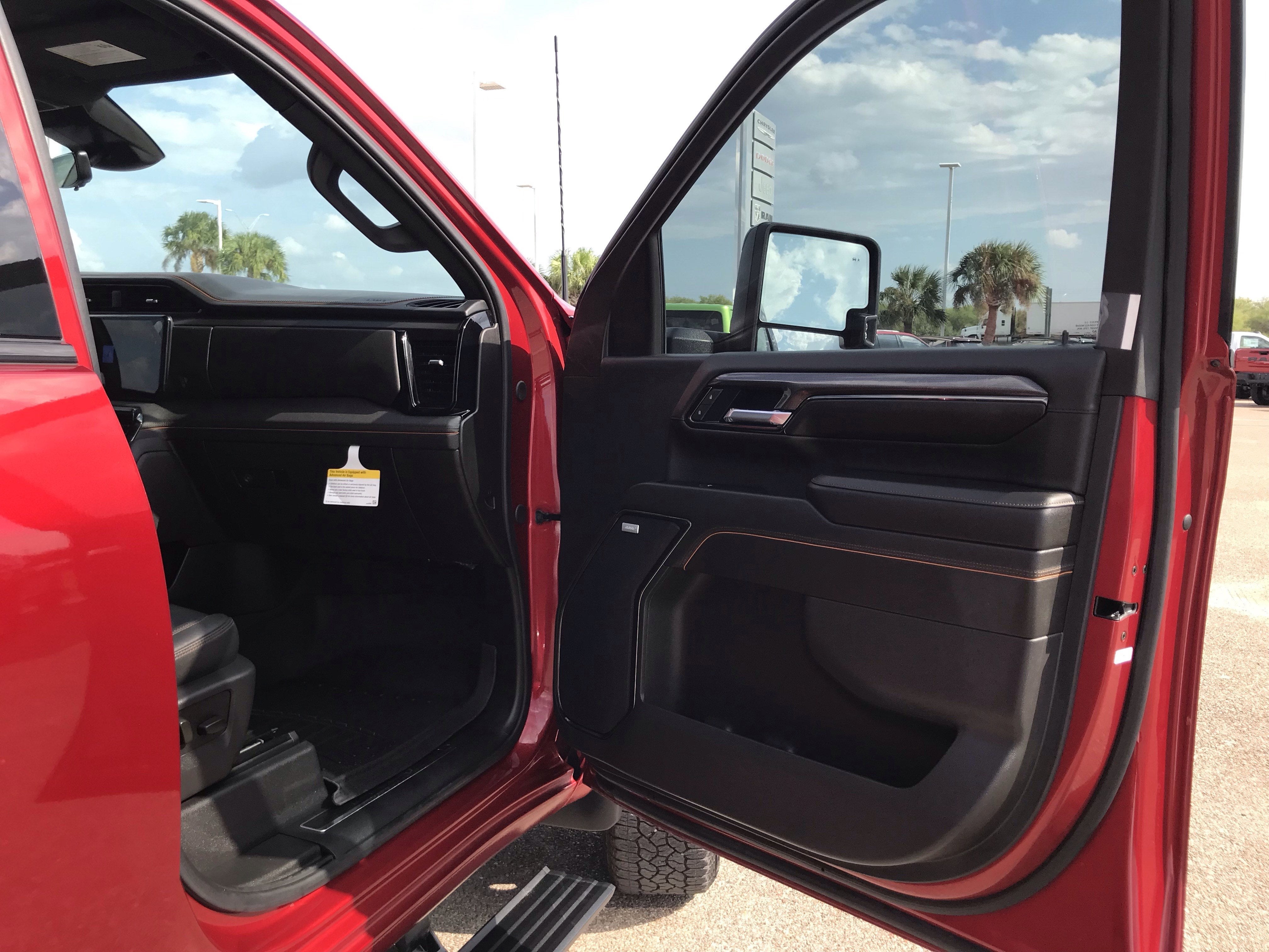 2025 GMC Sierra 2500HD AT4