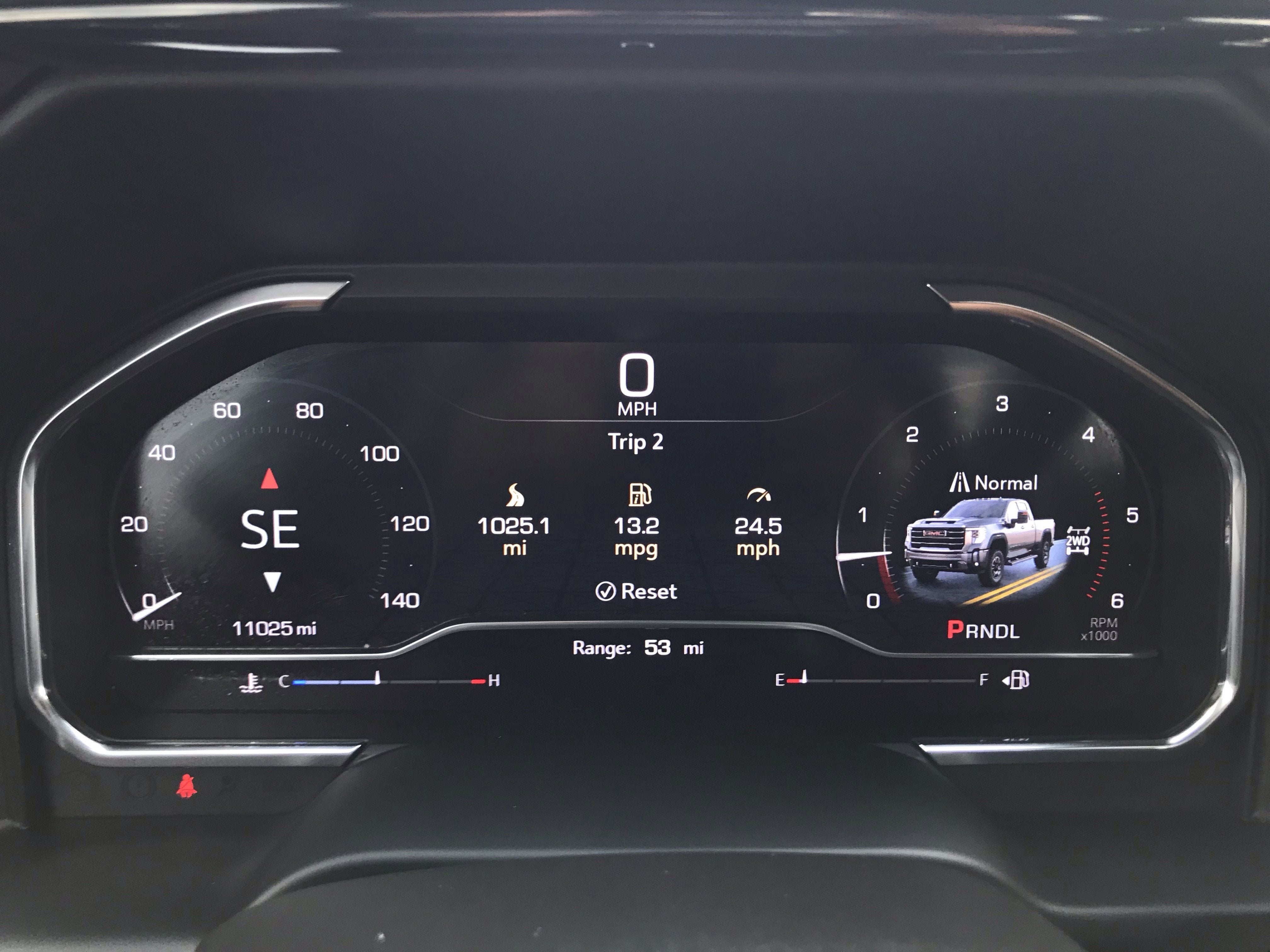 2025 GMC Sierra 2500HD AT4