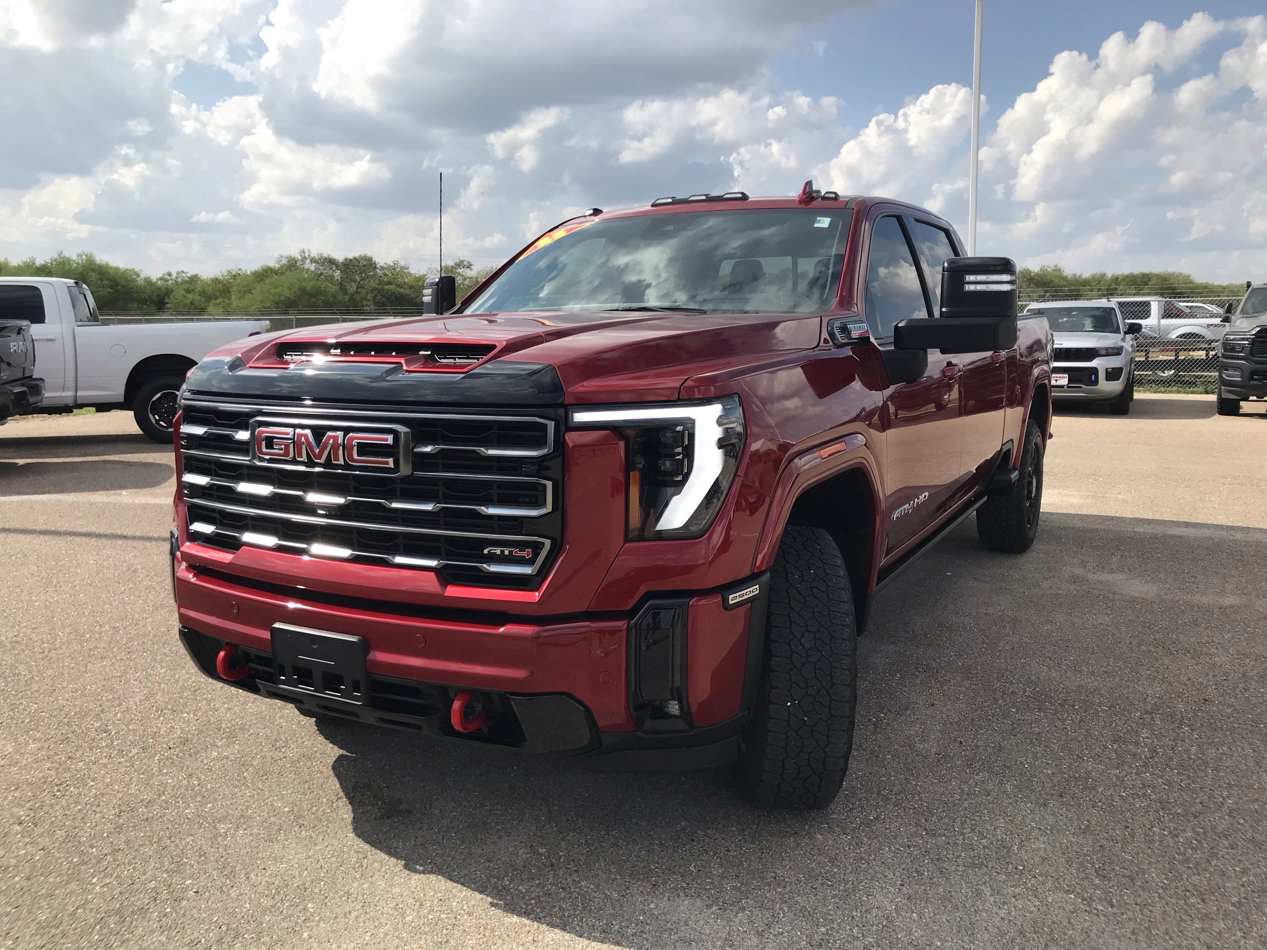 2025 GMC Sierra 2500HD AT4