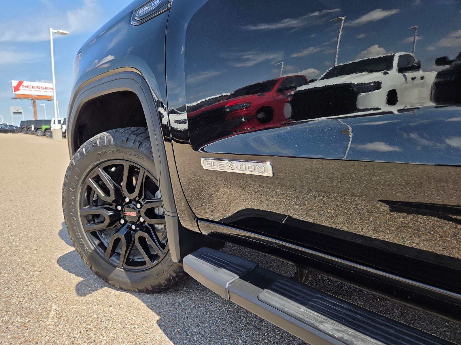 2024 GMC Sierra 1500 Elevation