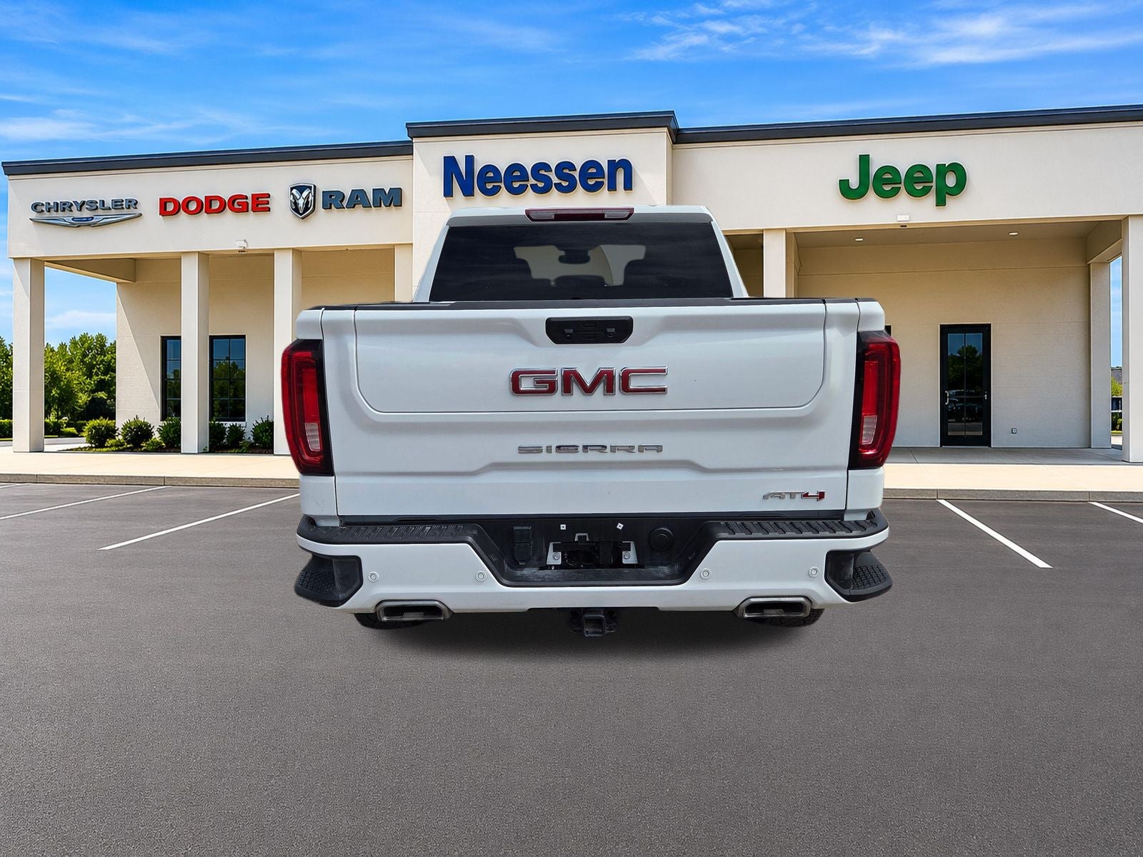 2025 GMC Sierra 1500 AT4