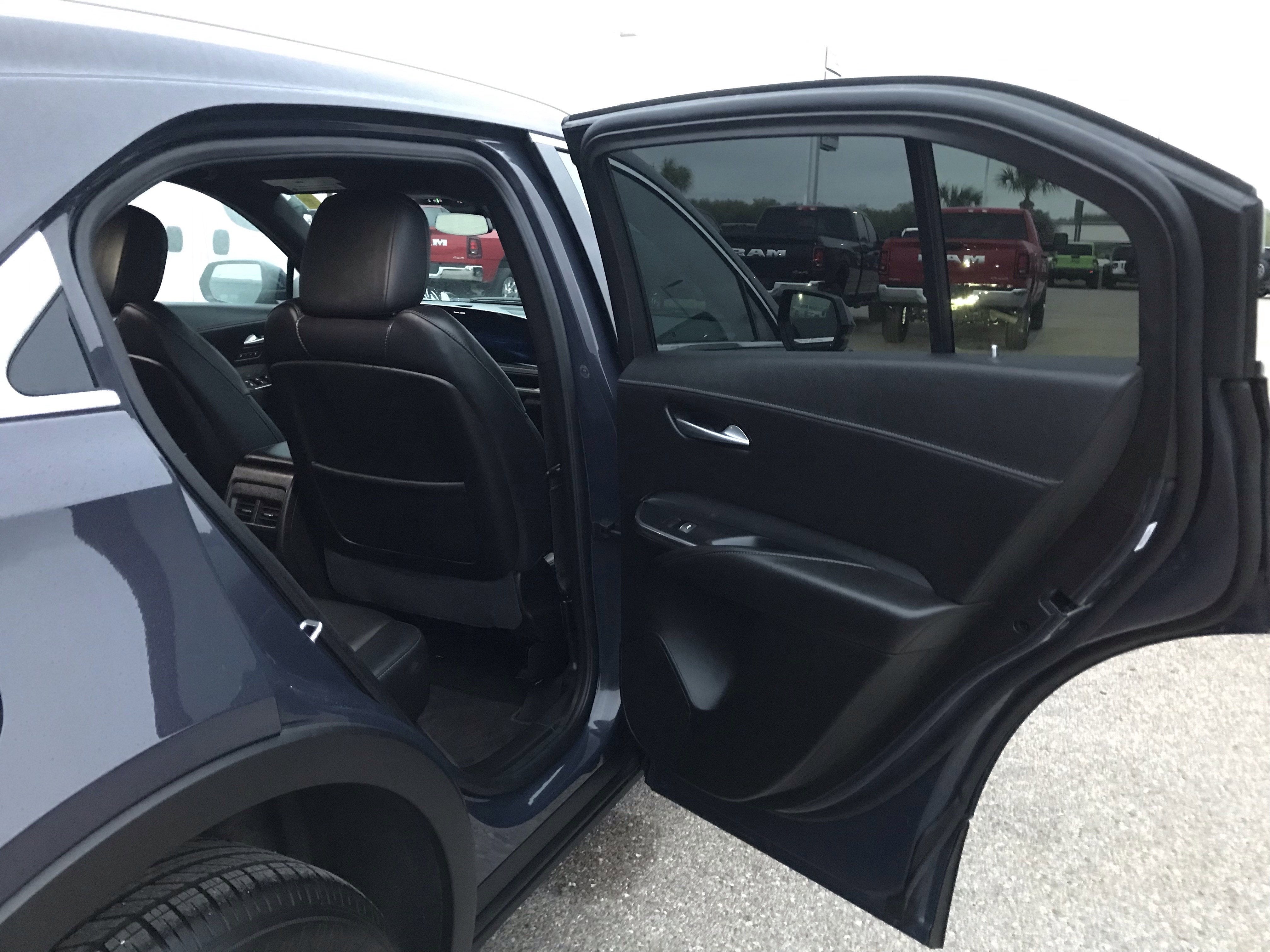 2025 Cadillac XT4 AWD Premium Luxury