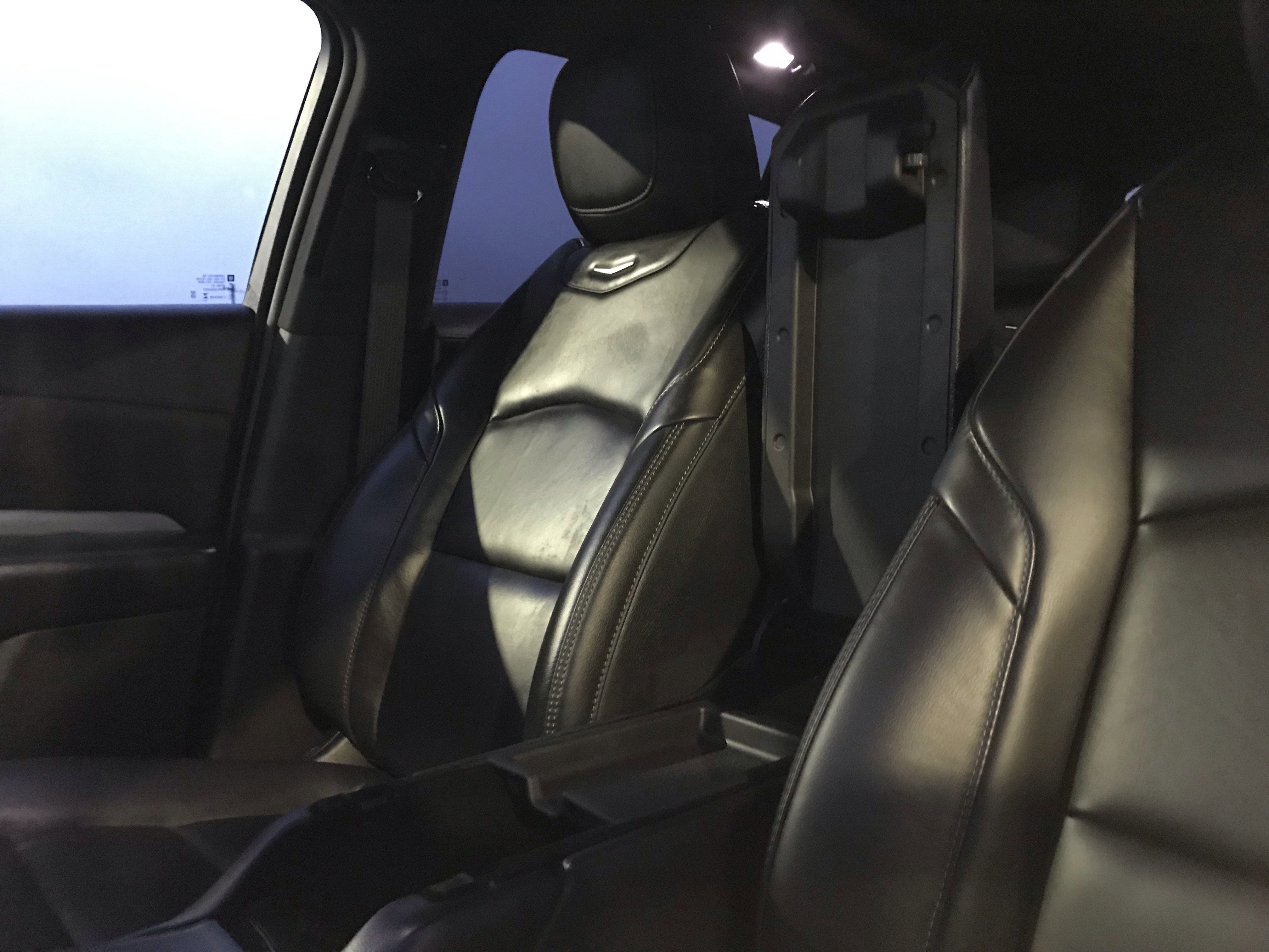 2025 Cadillac XT4 AWD Premium Luxury