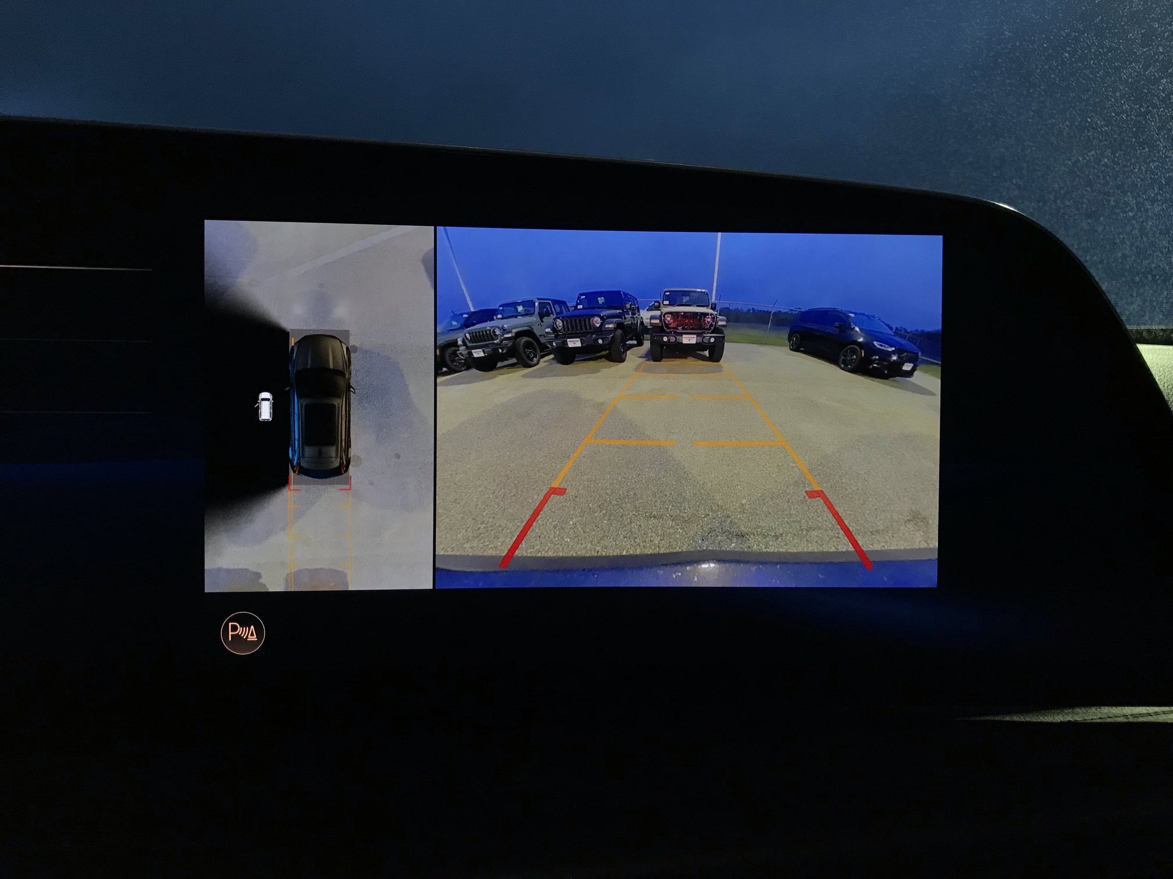 2025 Cadillac XT4 AWD Premium Luxury