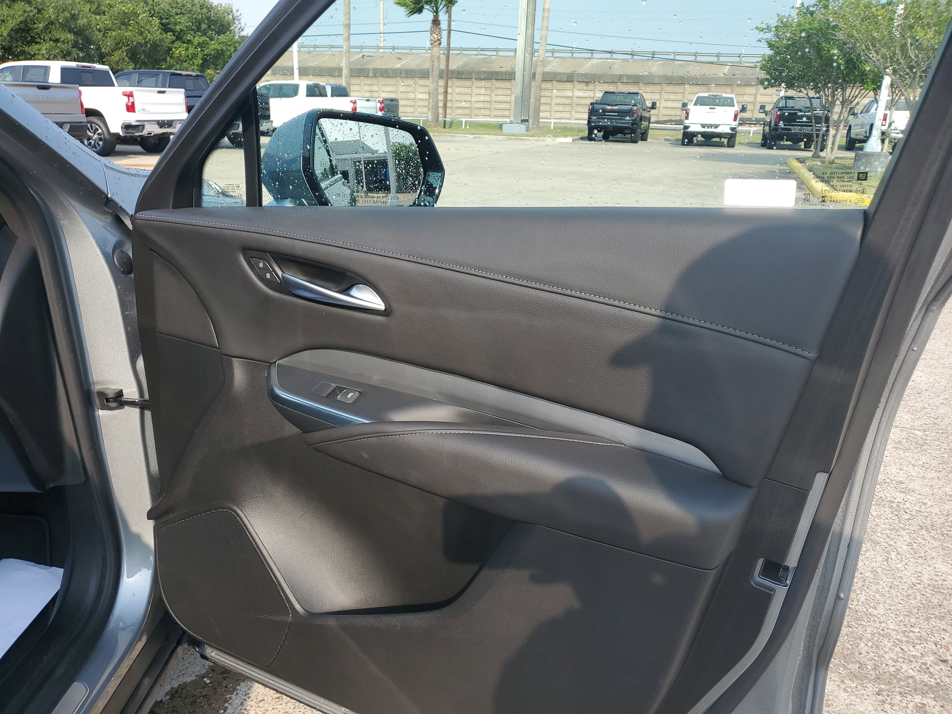 2024 Cadillac XT4 AWD Premium Luxury