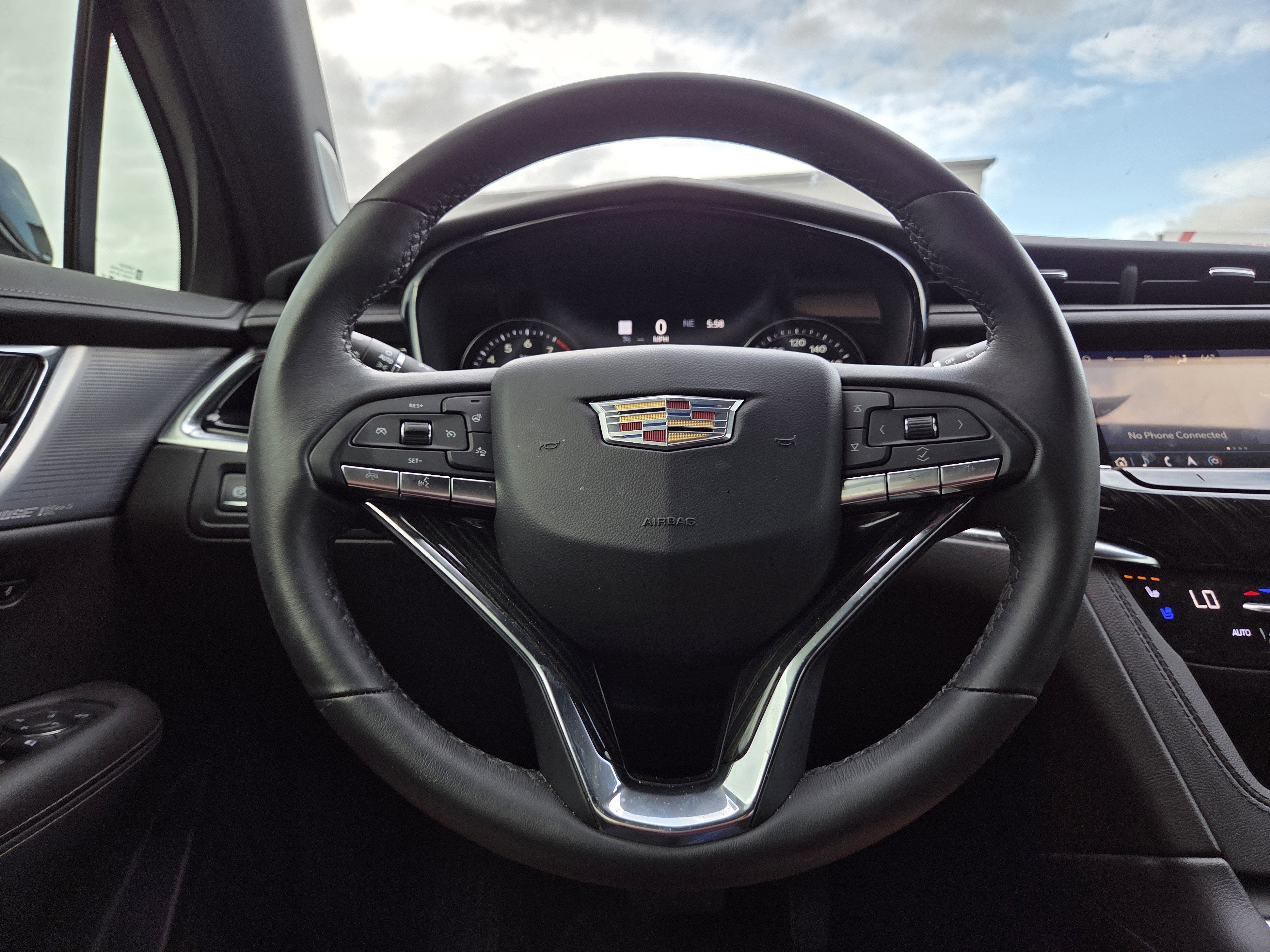 2023 Cadillac XT6 Premium Luxury