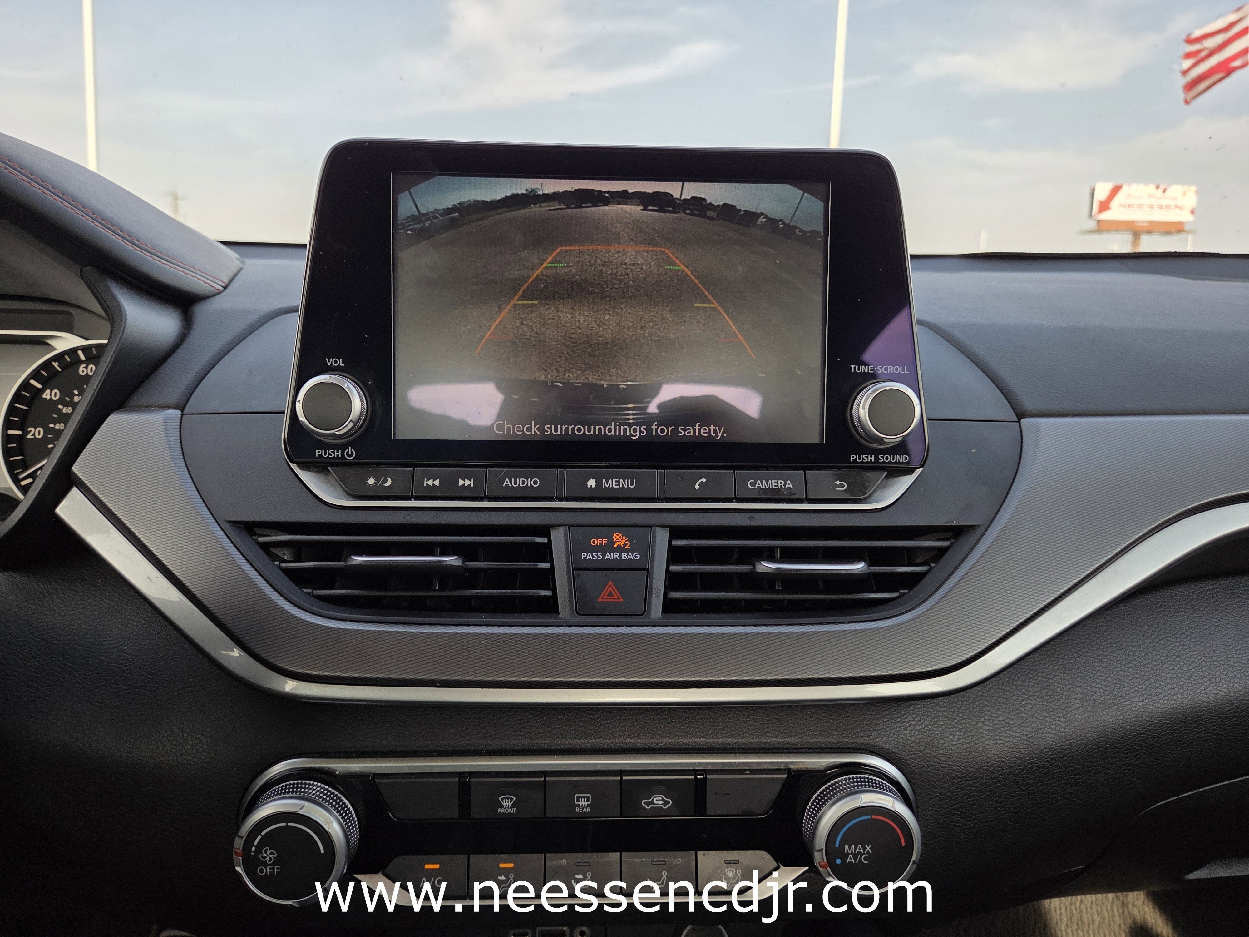 2024 Nissan Altima 2.5 SR