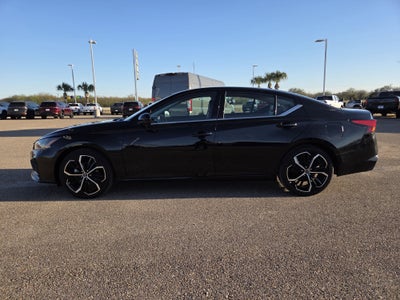 2024 Nissan Altima 2.5 SR