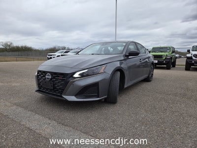 2024 Nissan Altima 2.5 SR