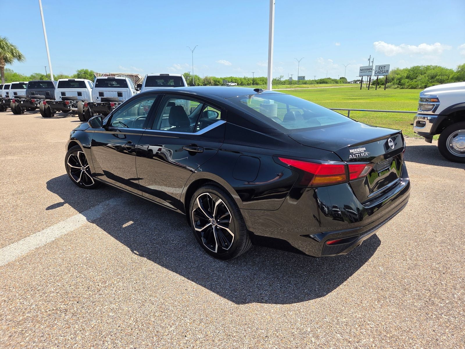 2024 Nissan Altima 2.5 SR