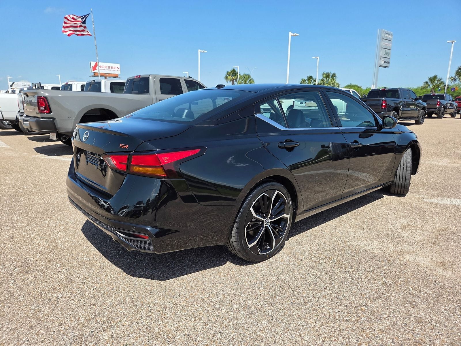 2024 Nissan Altima 2.5 SR