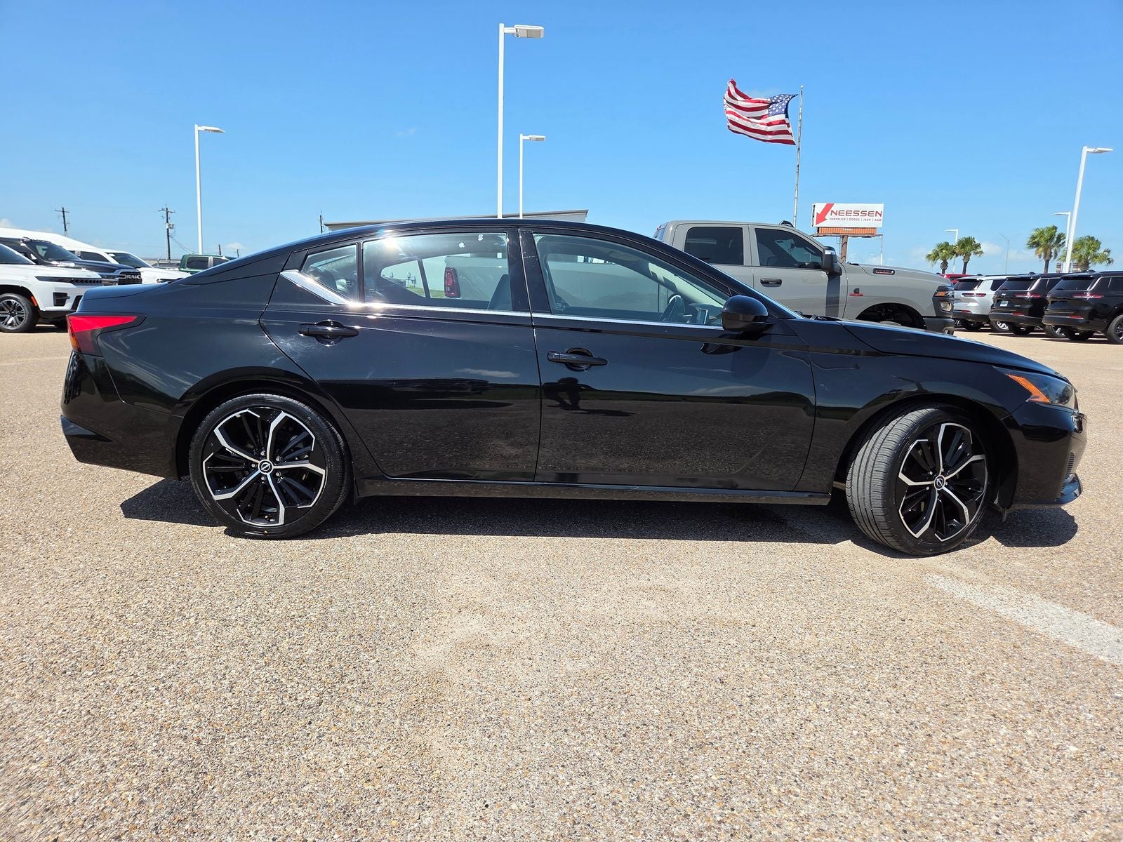 2024 Nissan Altima 2.5 SR