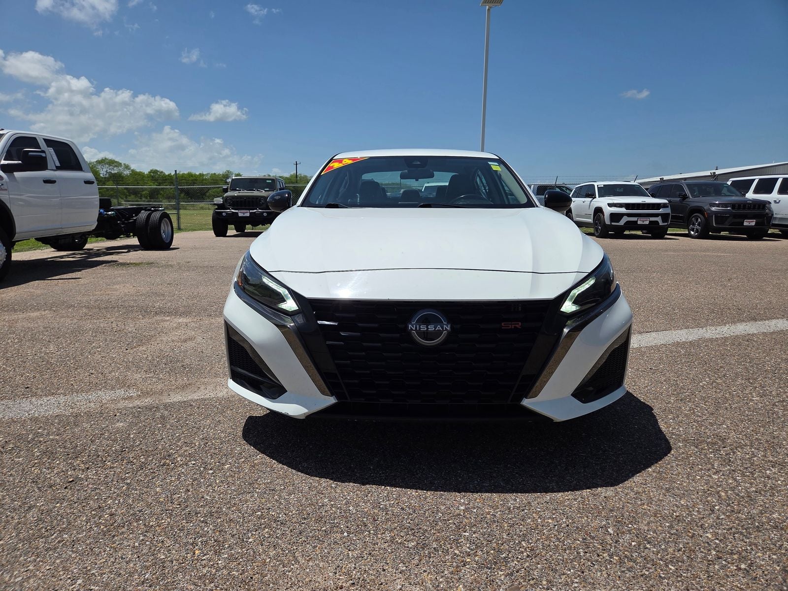 2024 Nissan Altima 2.5 SR
