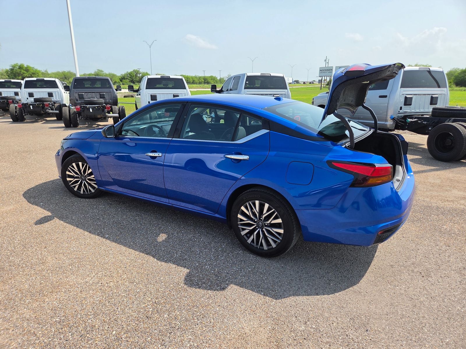 2025 Nissan Altima 2.5 SV