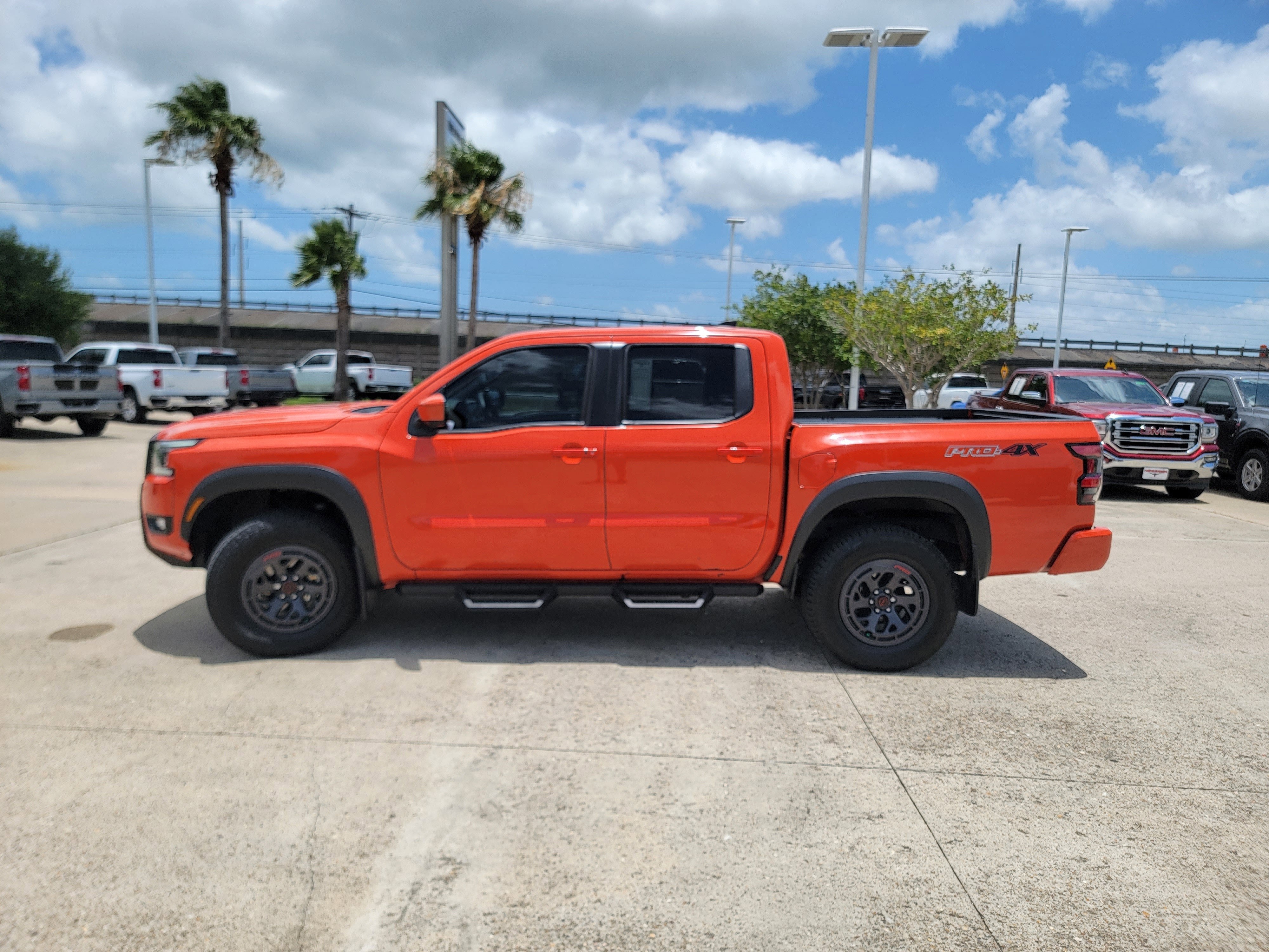 2025 Nissan Frontier PRO-4X