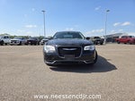 2017 Chrysler 300 Limited