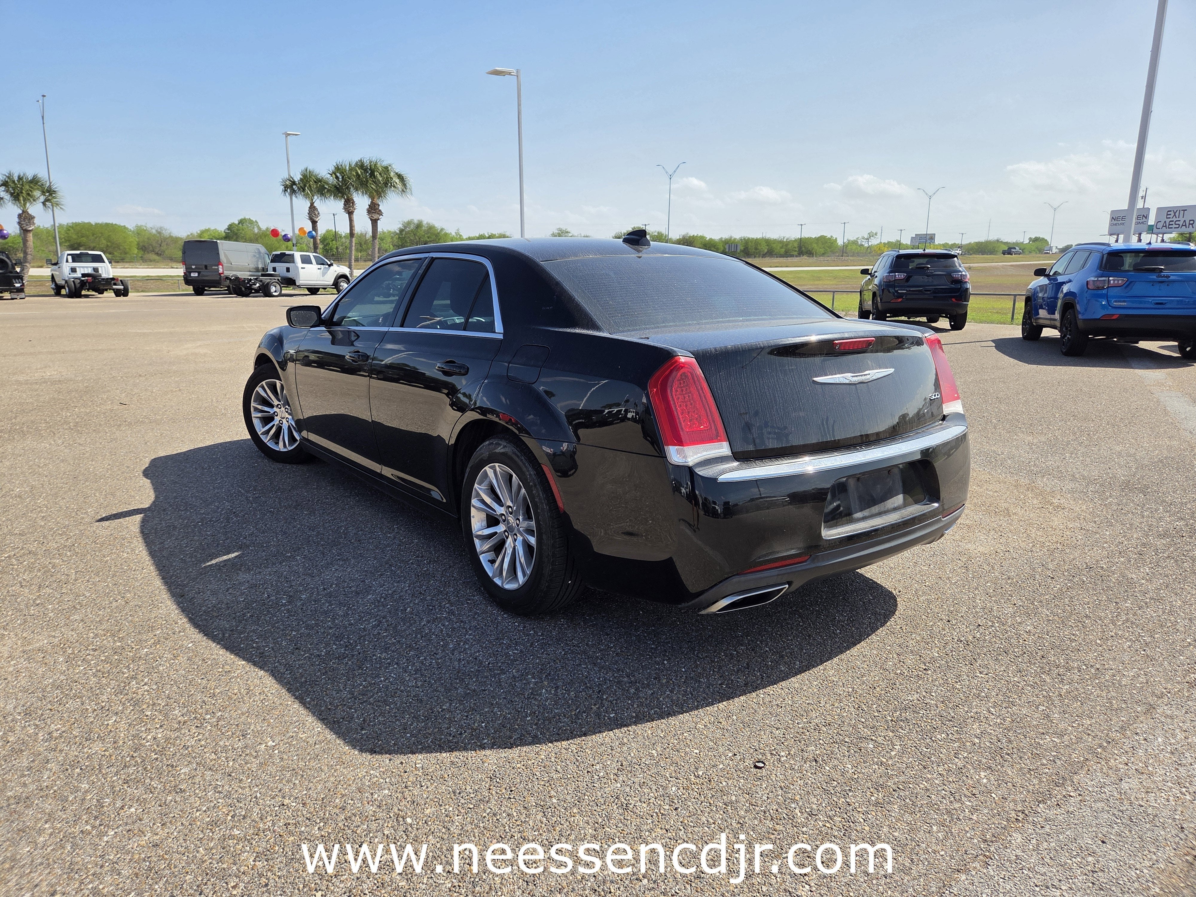 2017 Chrysler 300 Limited