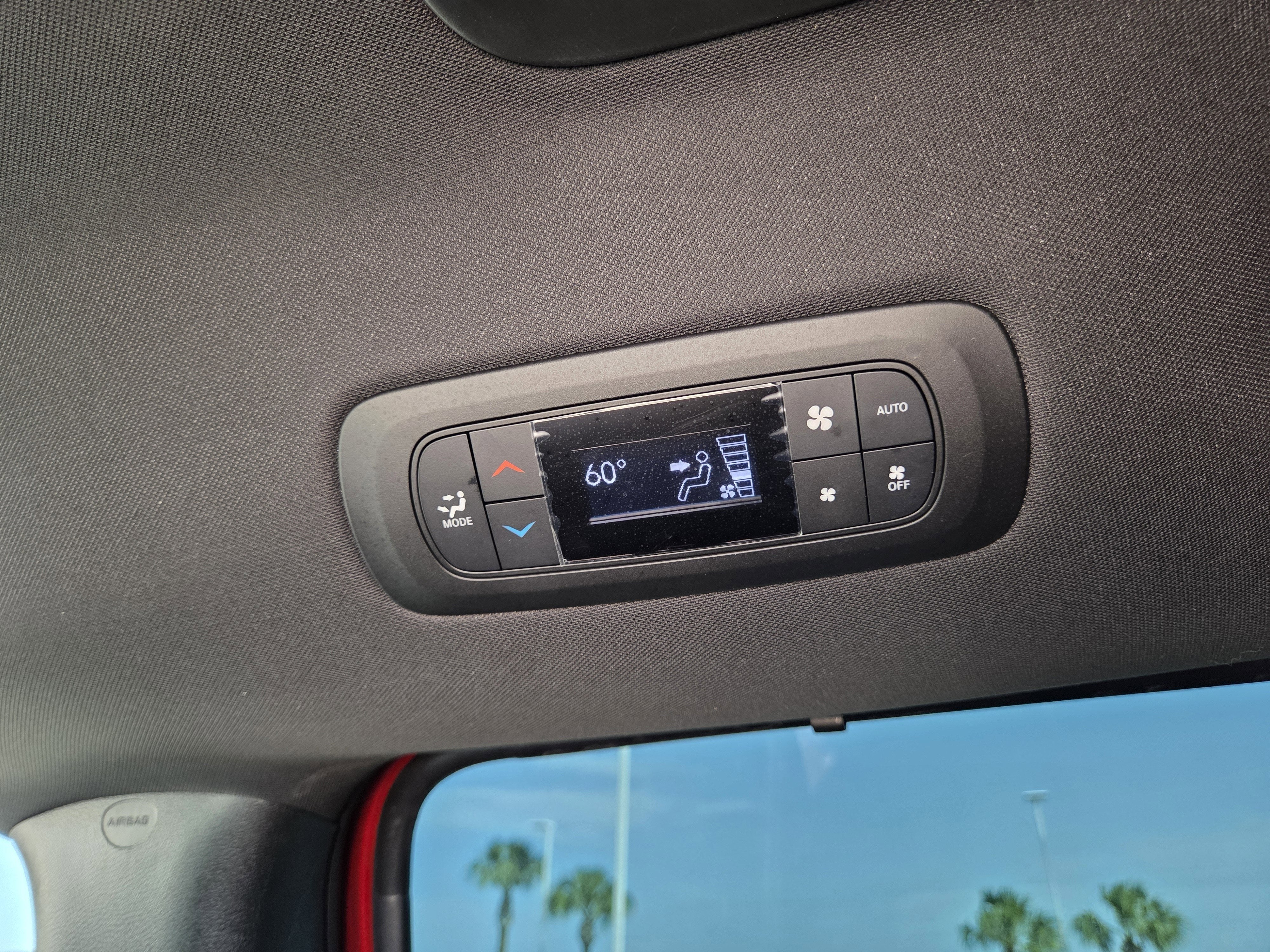 2026 Chrysler Voyager LX