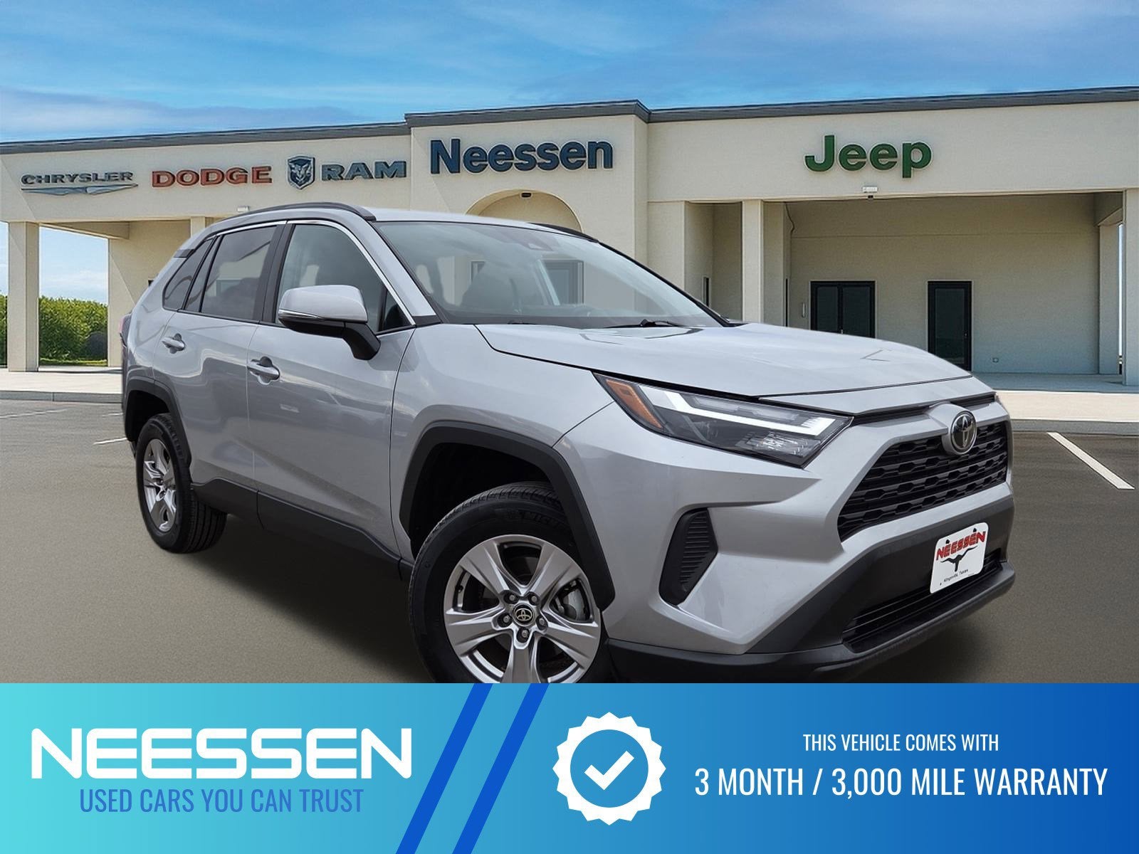 2025 Toyota RAV4 XLE