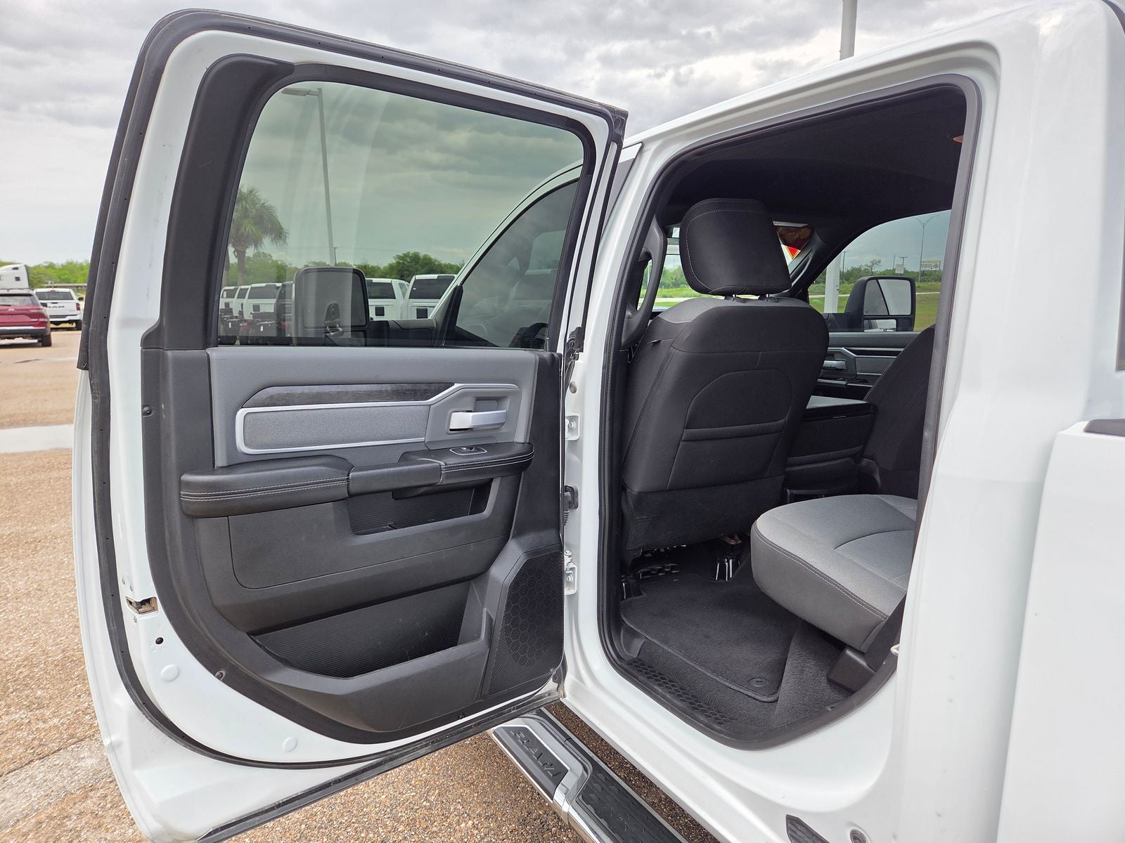 2023 RAM 2500 Big Horn
