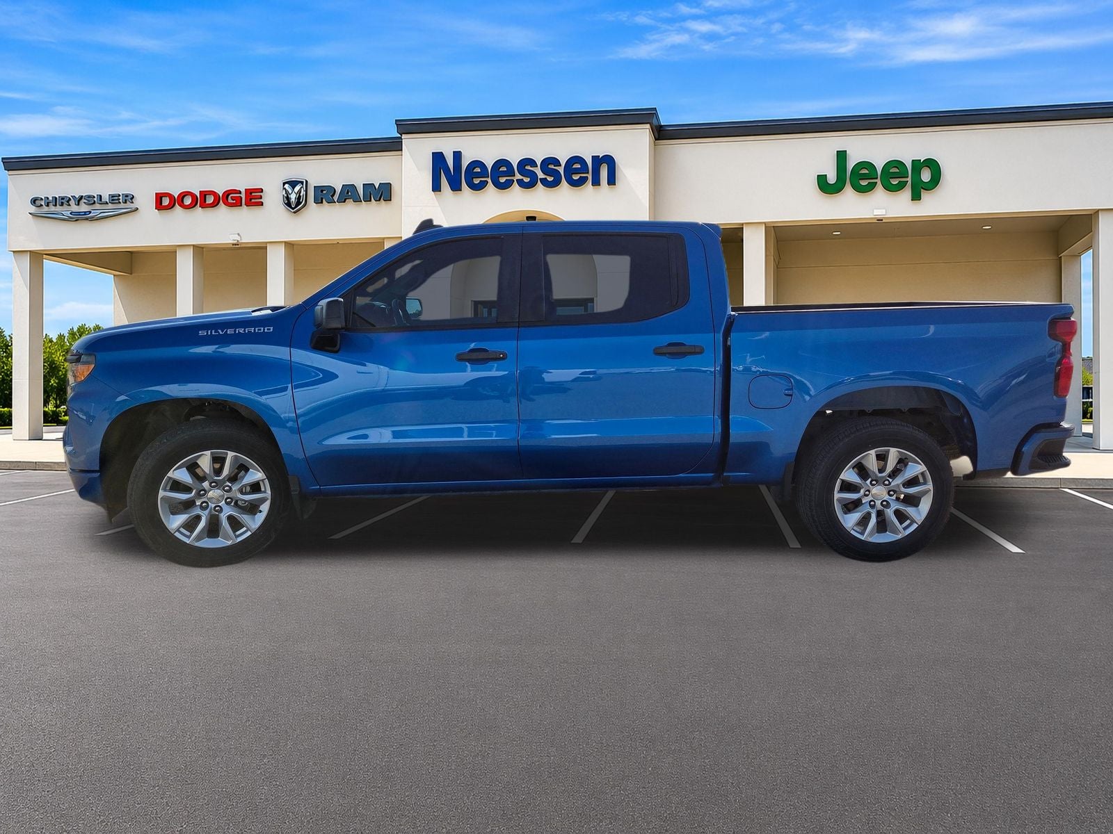 2023 Chevrolet Silverado 1500 Custom