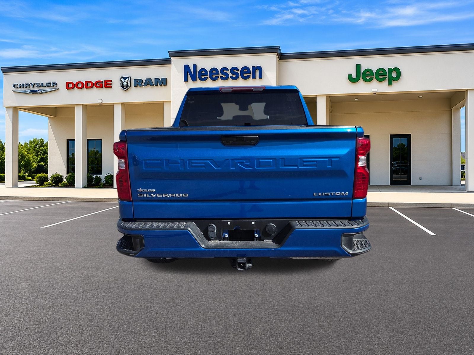 2023 Chevrolet Silverado 1500 Custom
