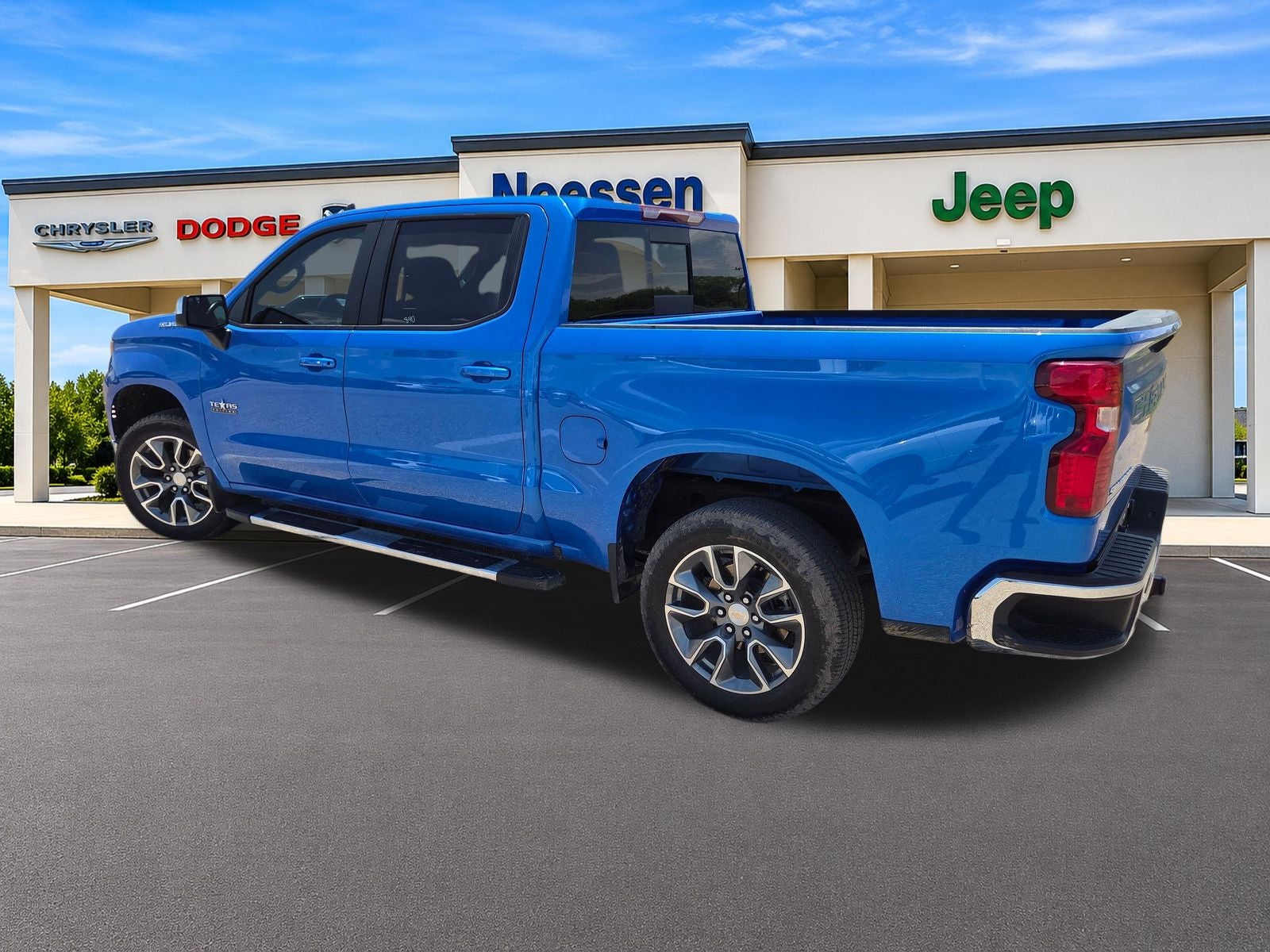 2025 Chevrolet Silverado 1500 LT