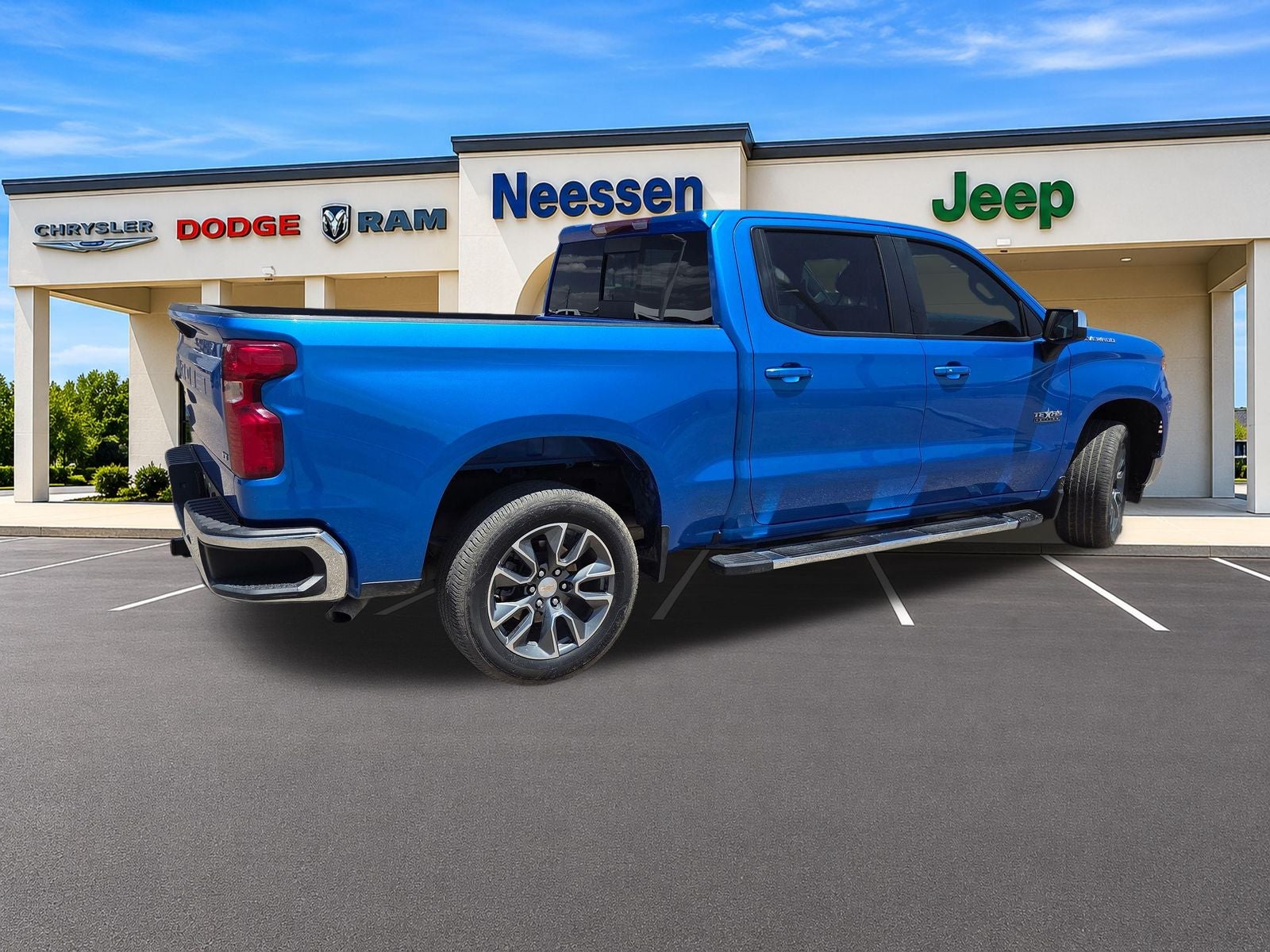 2025 Chevrolet Silverado 1500 LT