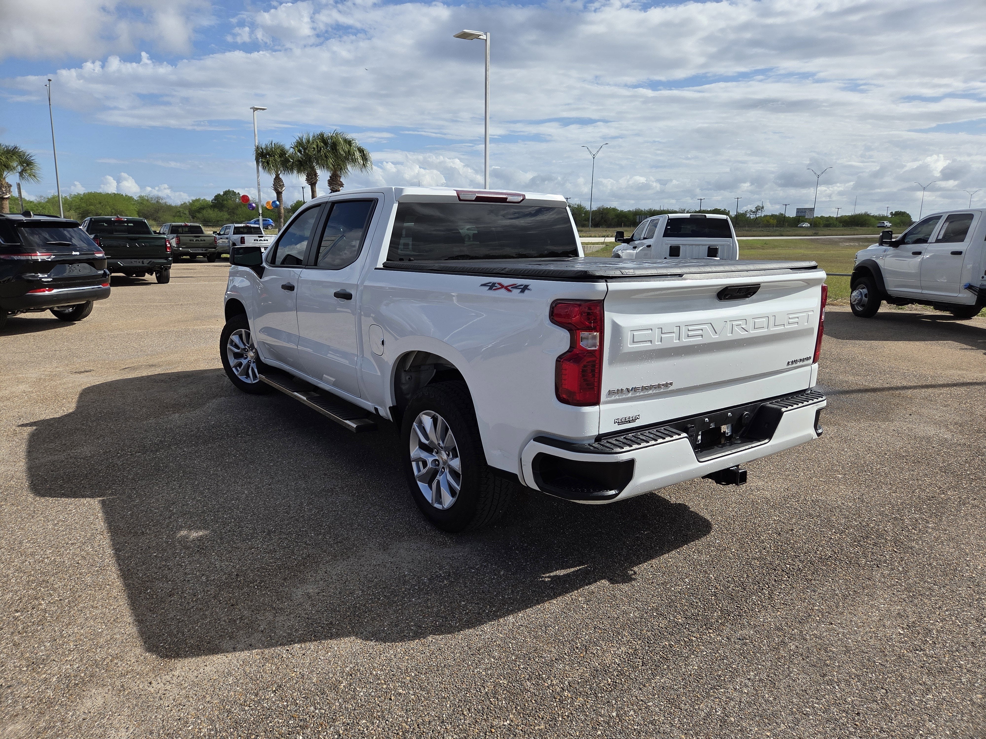 2023 Chevrolet Silverado 1500 Custom