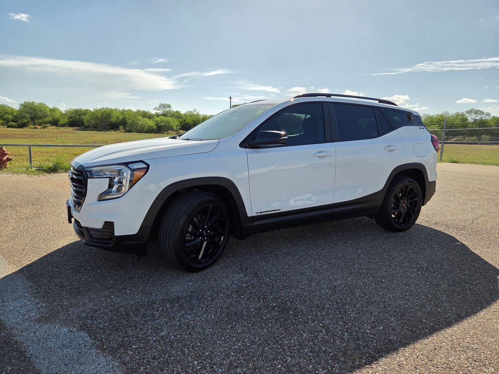2024 GMC Terrain SLE