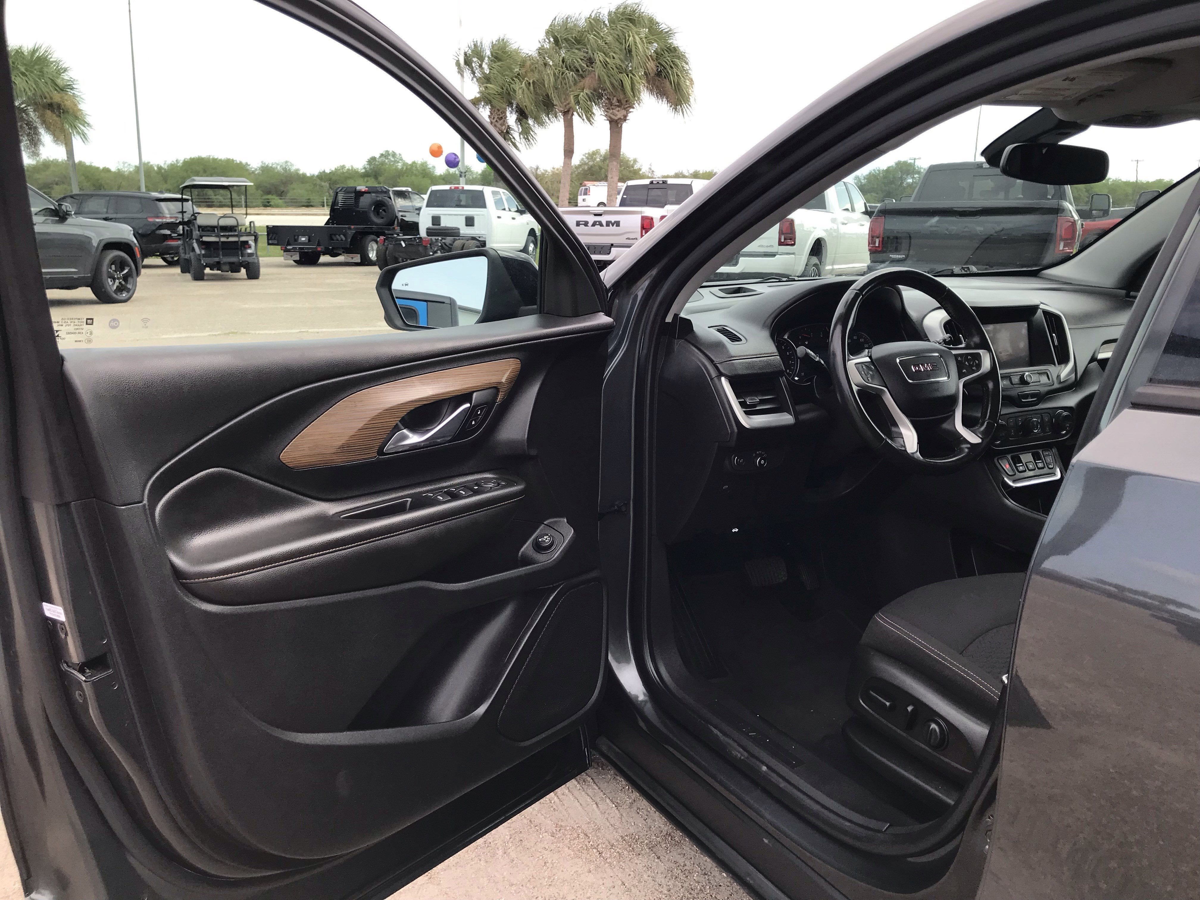 2021 GMC Terrain SLE