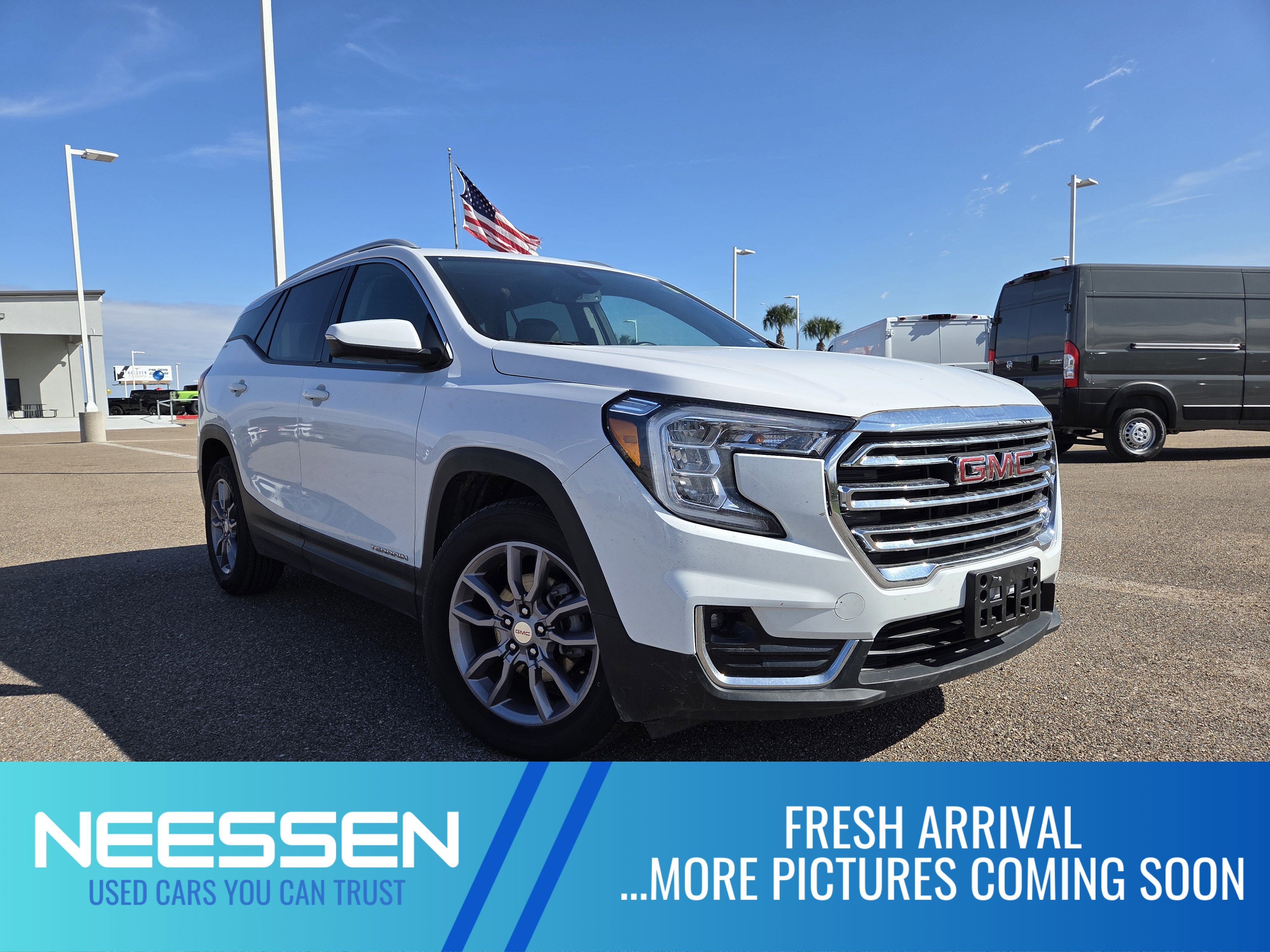 2023 GMC Terrain SLT