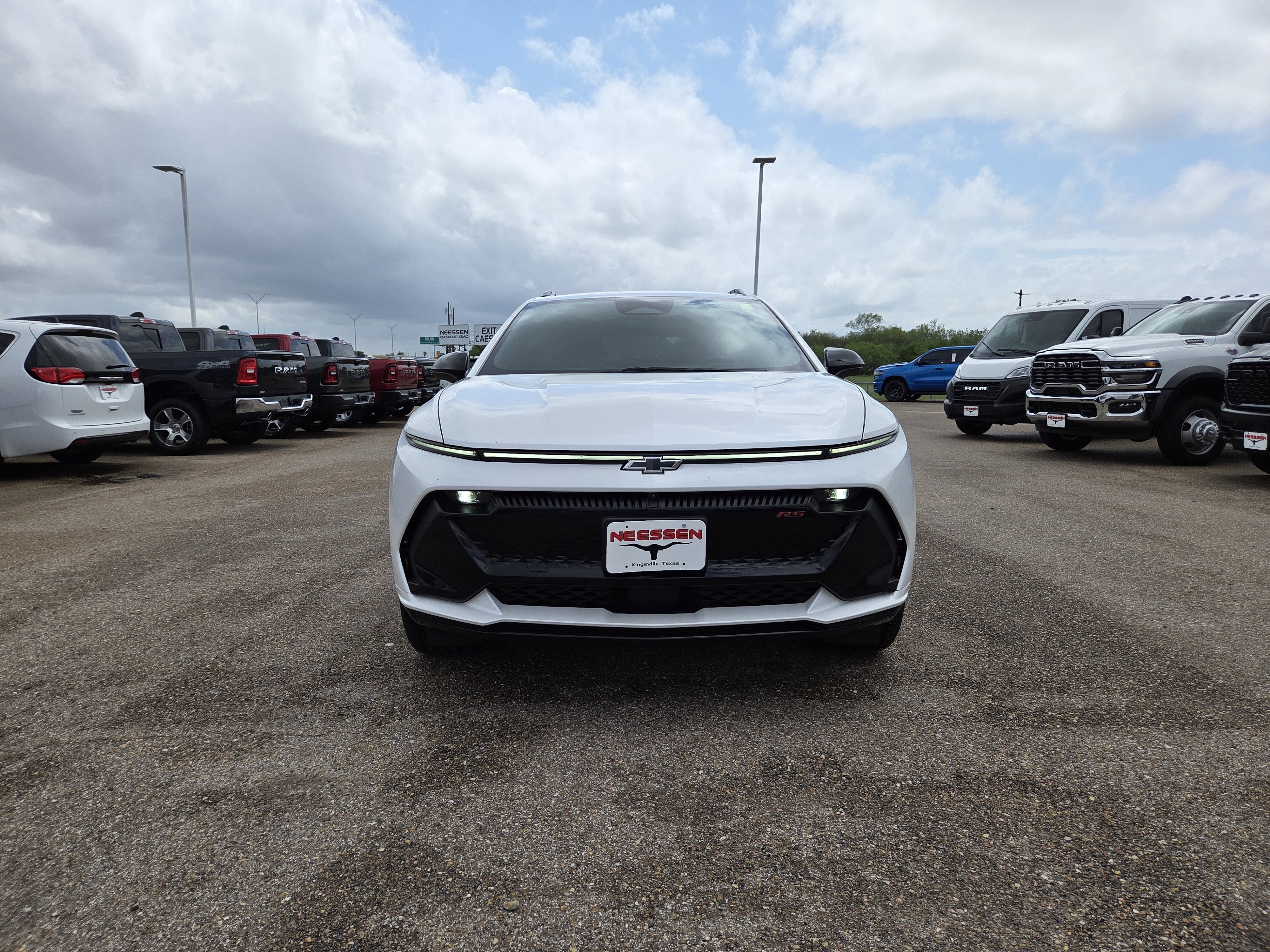 2025 Chevrolet Equinox EV RS