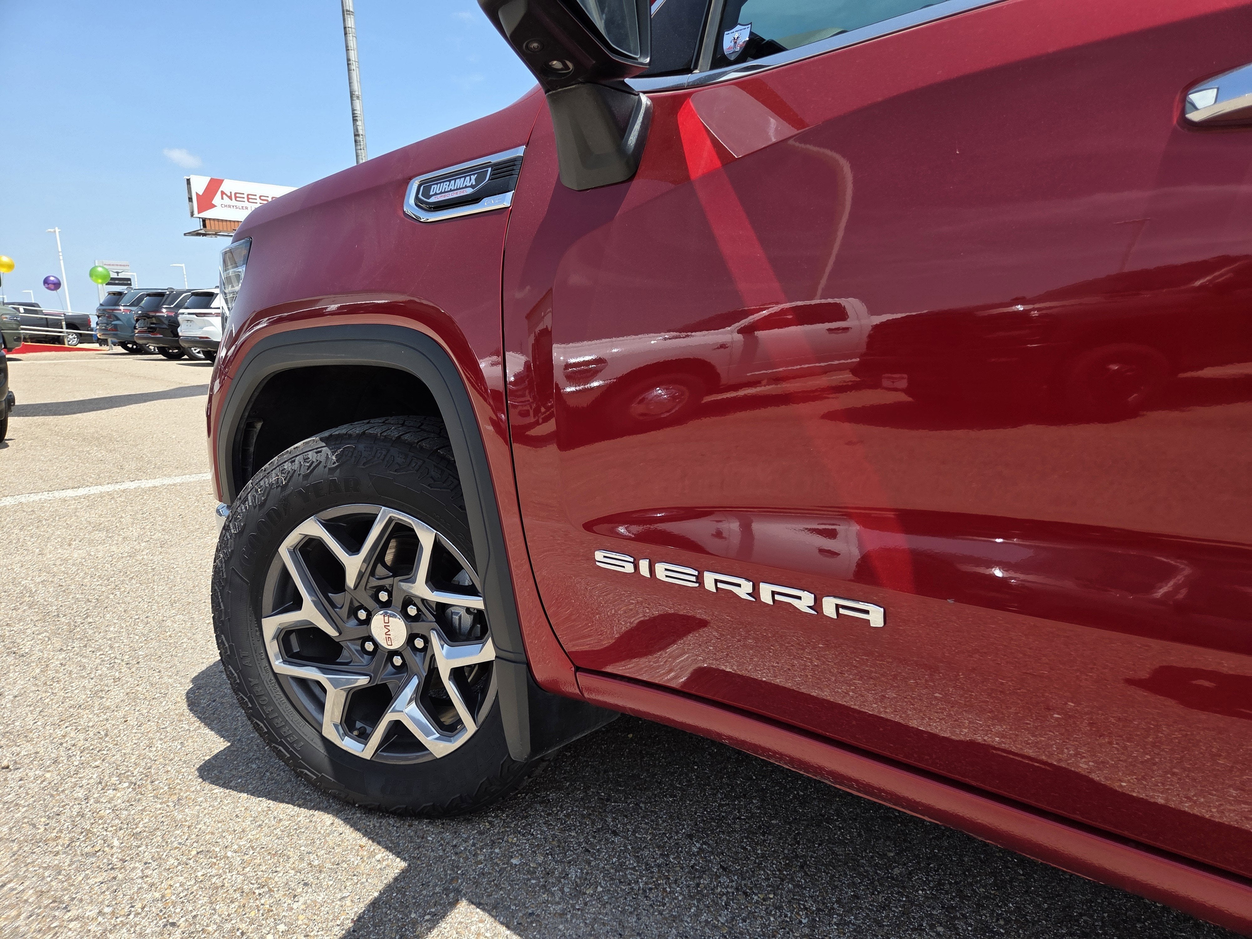2024 GMC Sierra 1500 SLT
