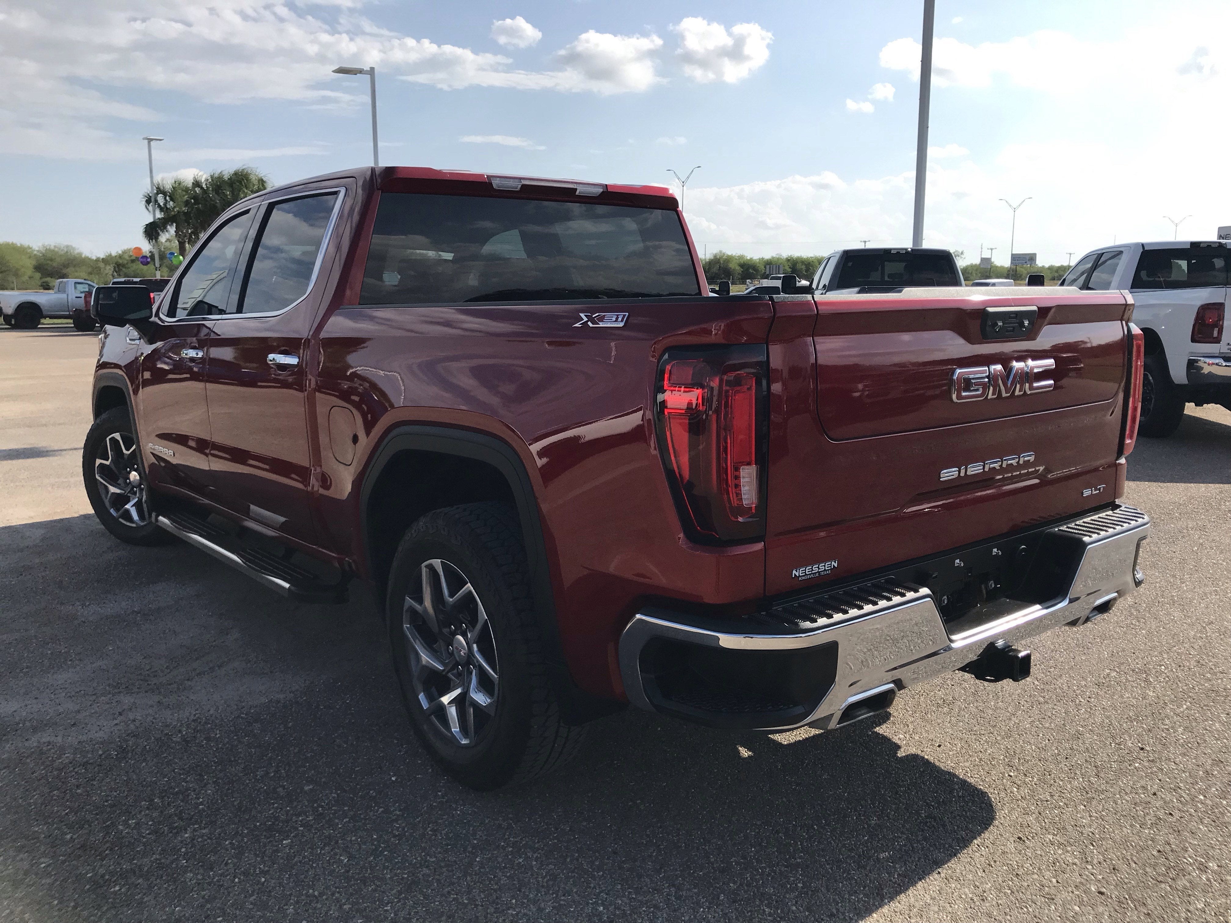 2024 GMC Sierra 1500 SLT