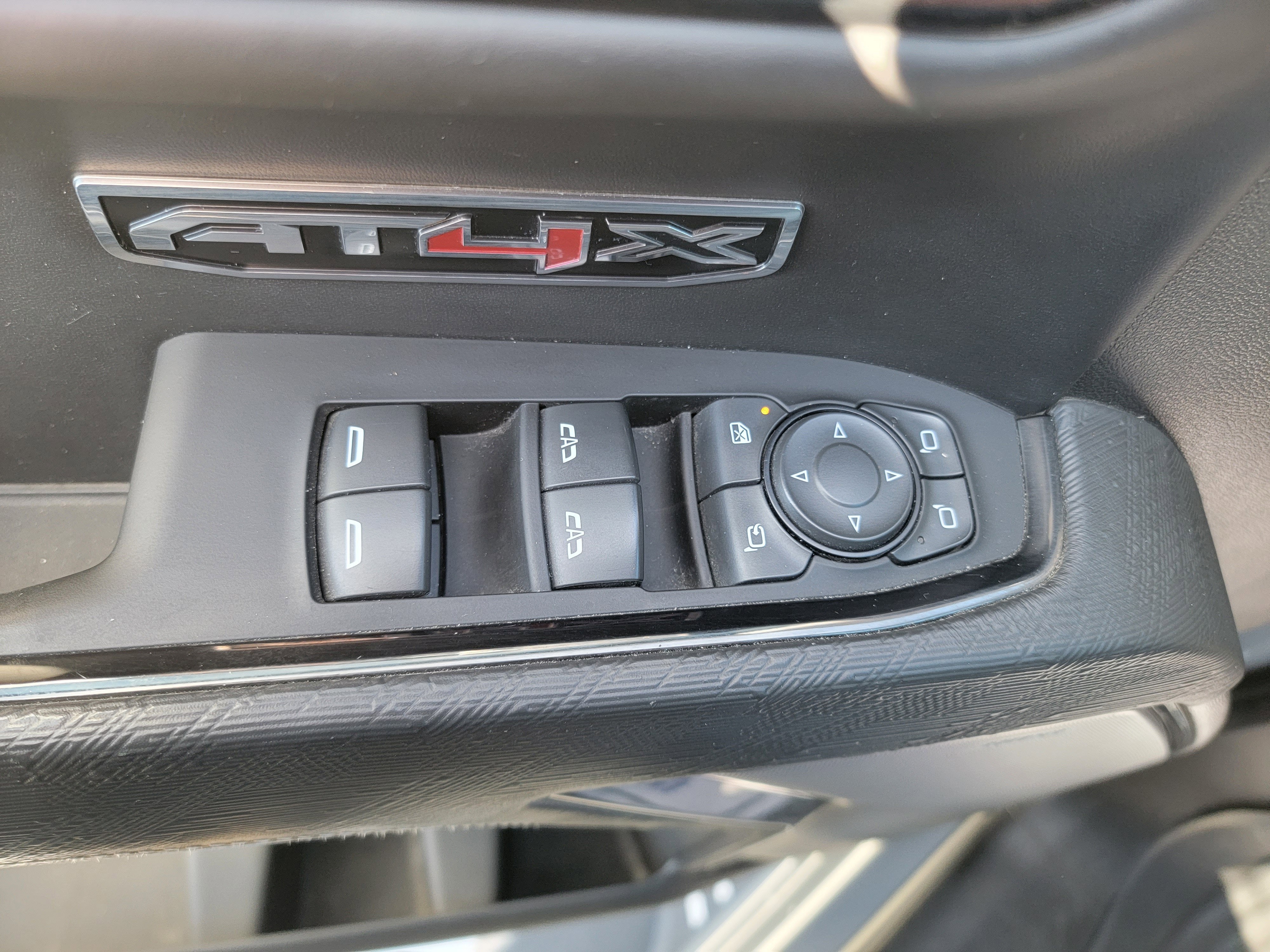 2024 GMC Sierra 1500 AT4X