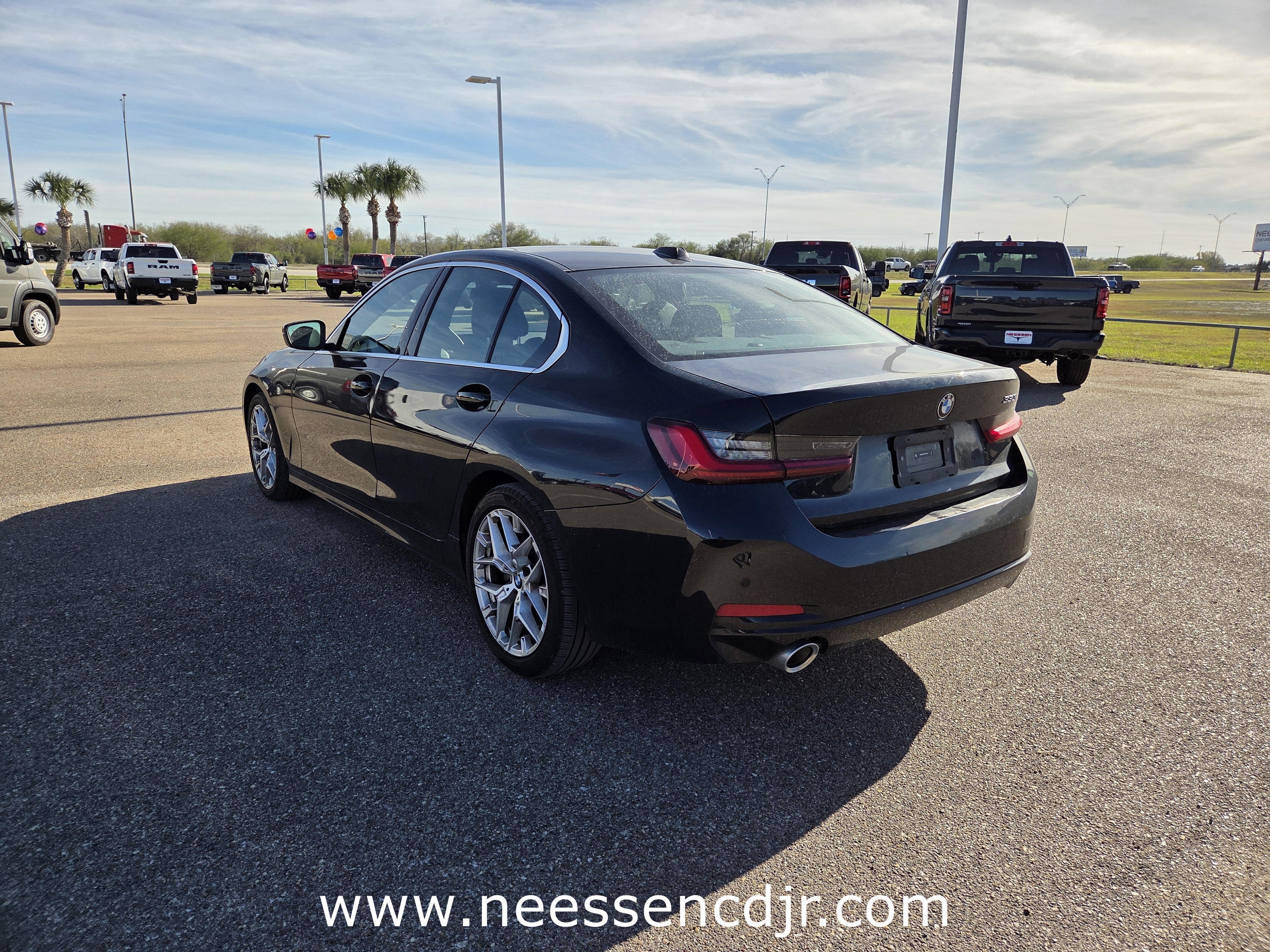 2025 BMW 3 Series 330i