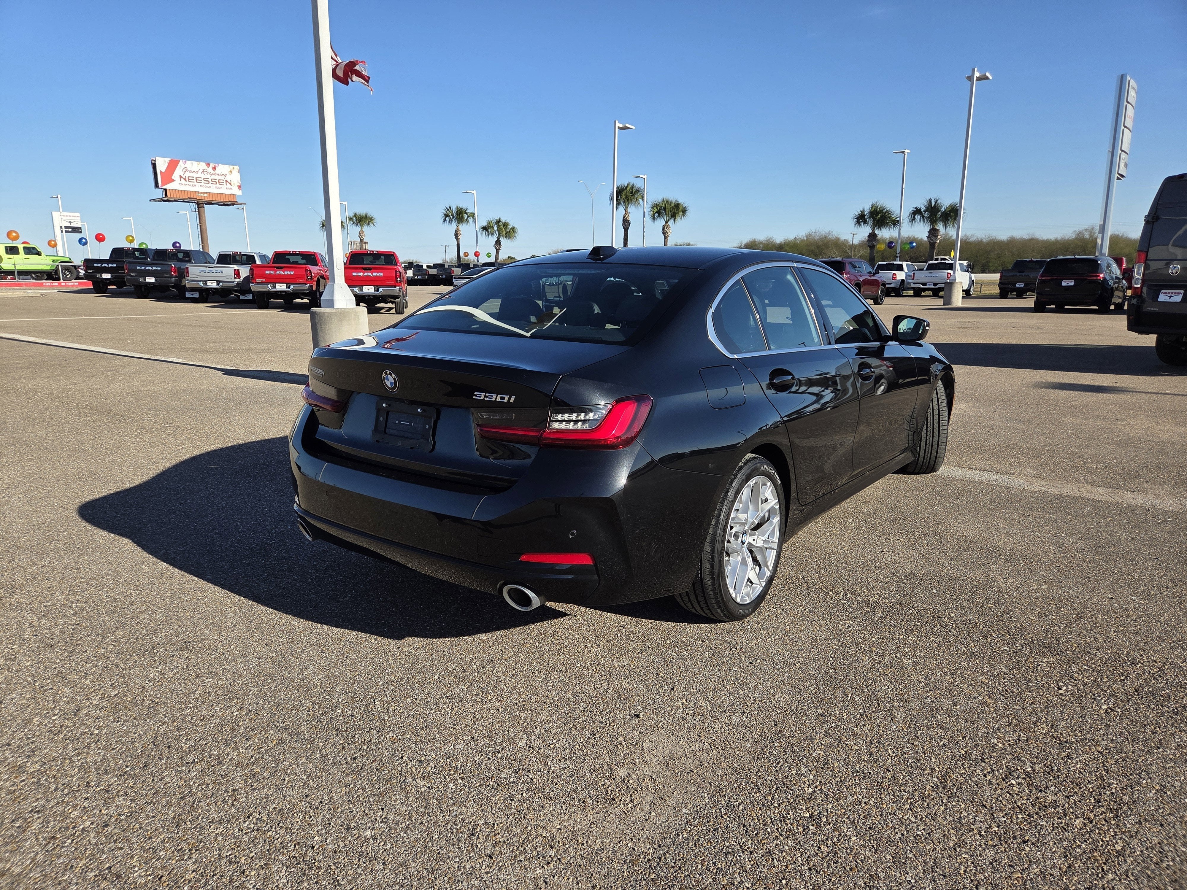 2025 BMW 3 Series 330i