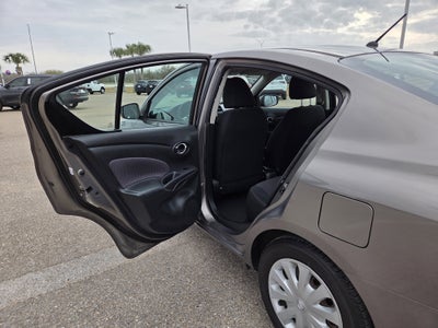 2017 Nissan Versa Sedan SV