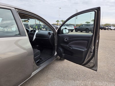 2017 Nissan Versa Sedan SV