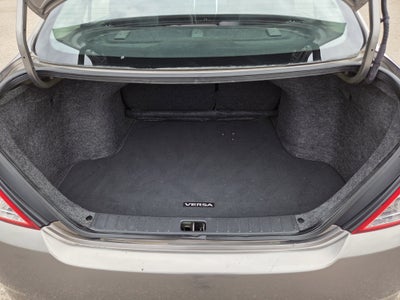 2017 Nissan Versa Sedan SV