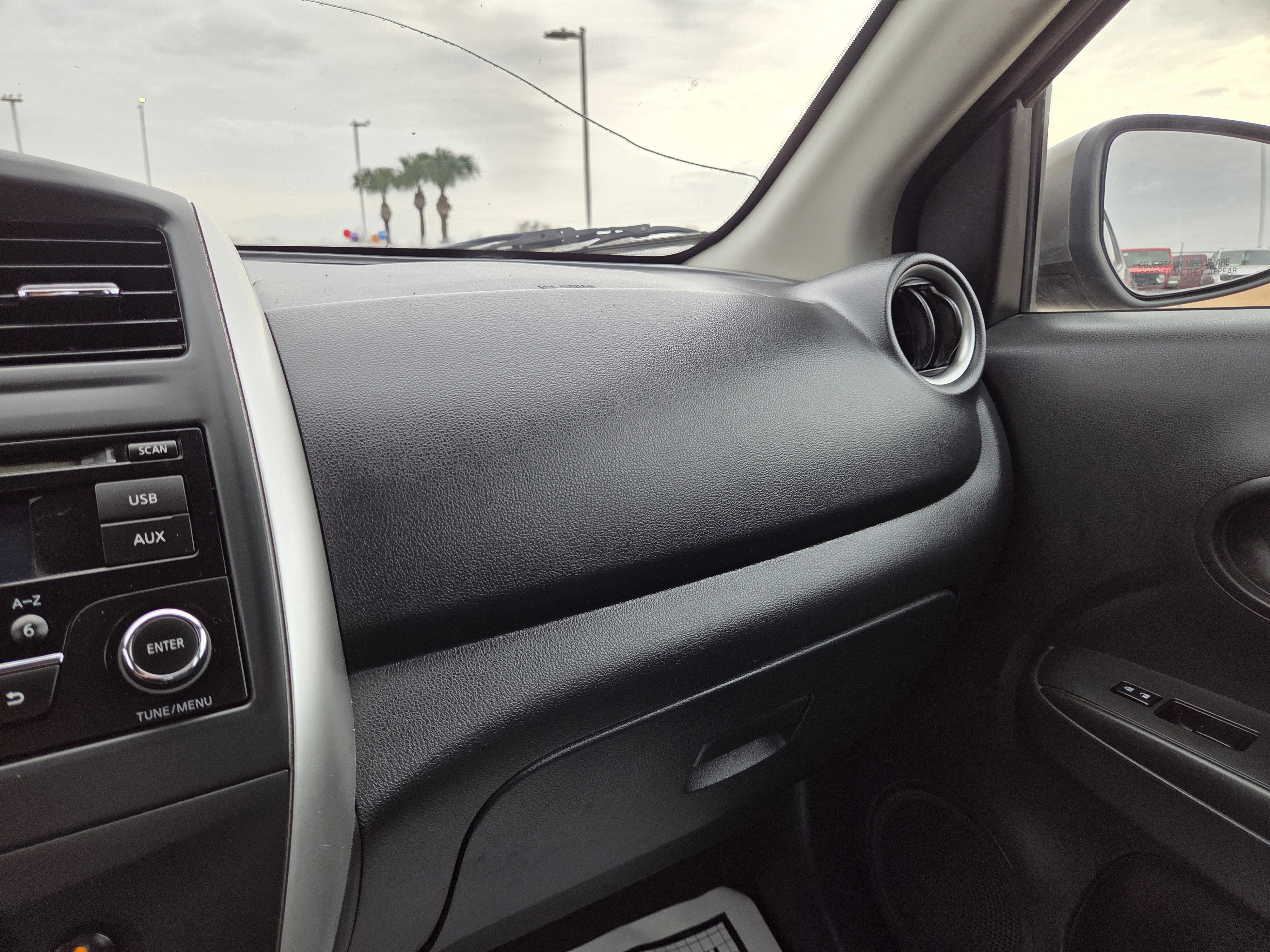 2017 Nissan Versa Sedan SV