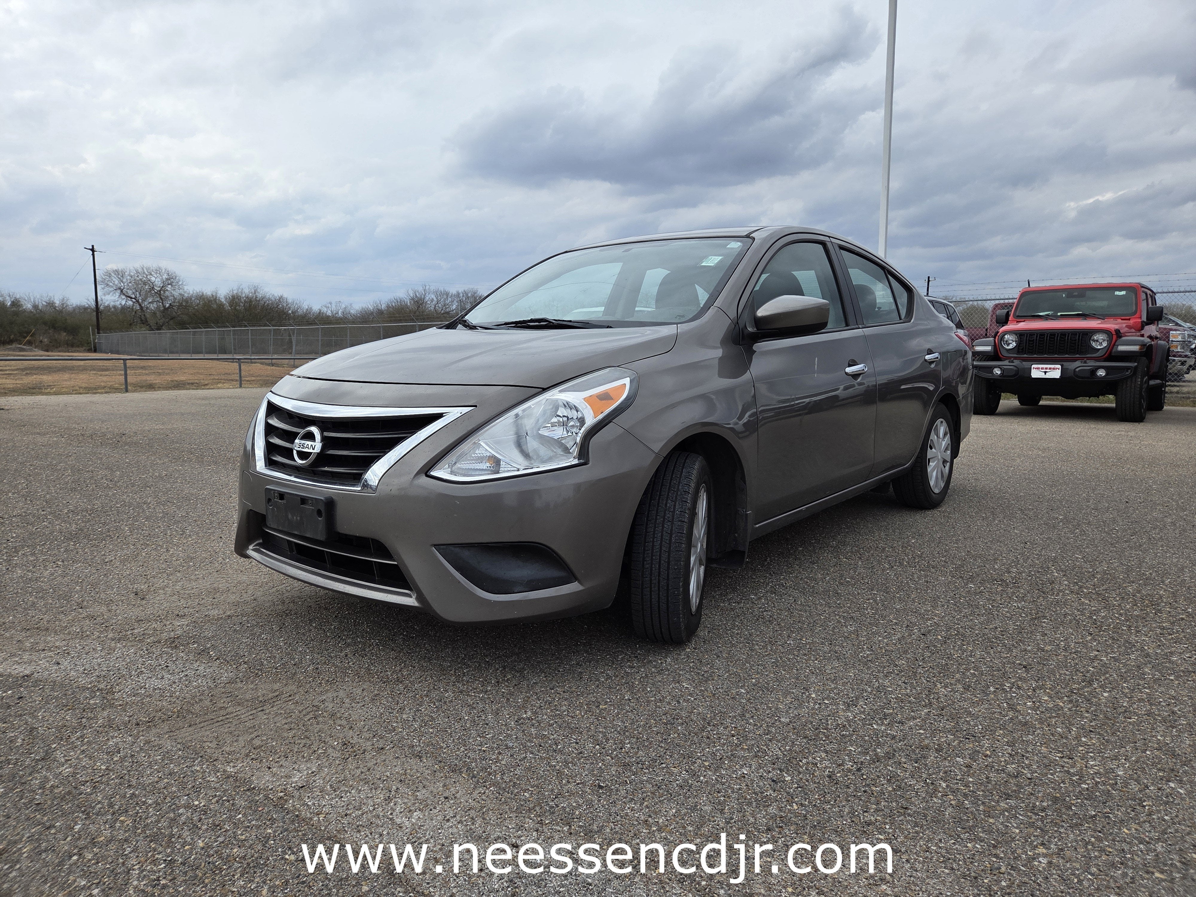 2017 Nissan Versa Sedan SV