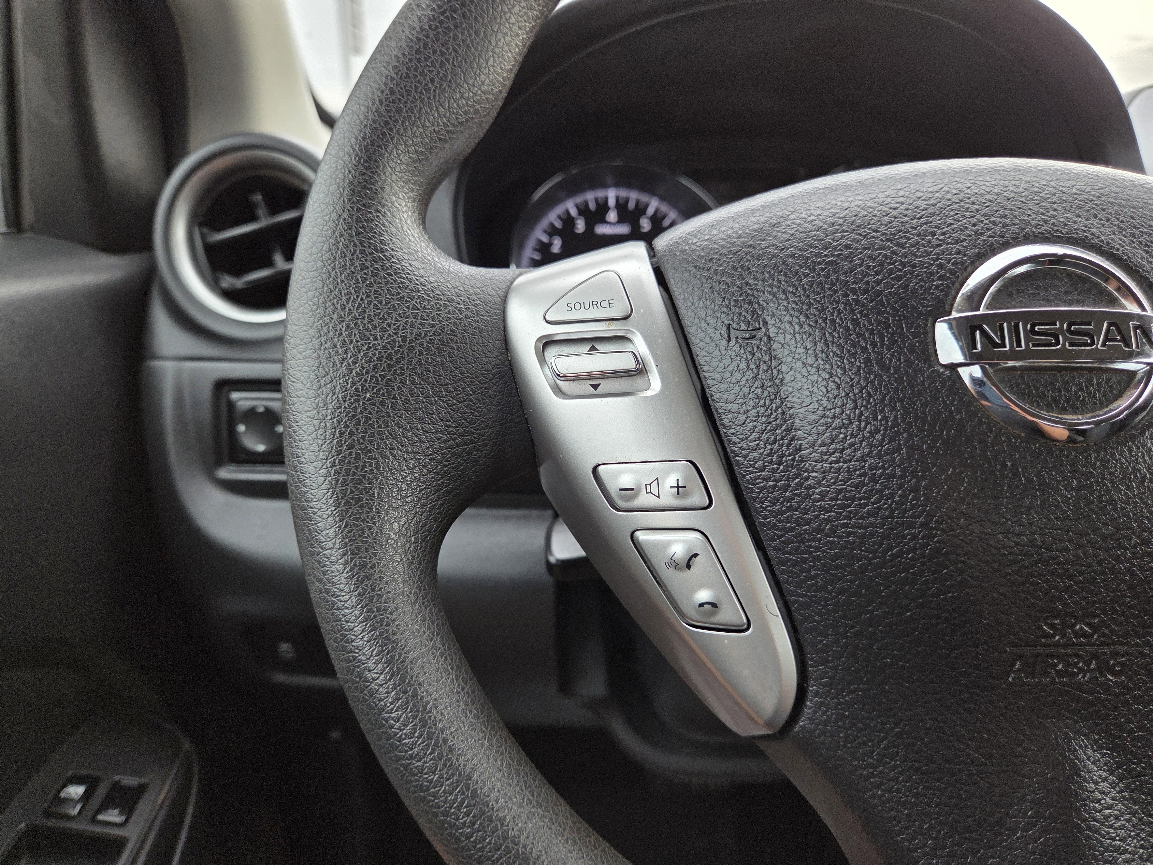 2017 Nissan Versa Sedan SV