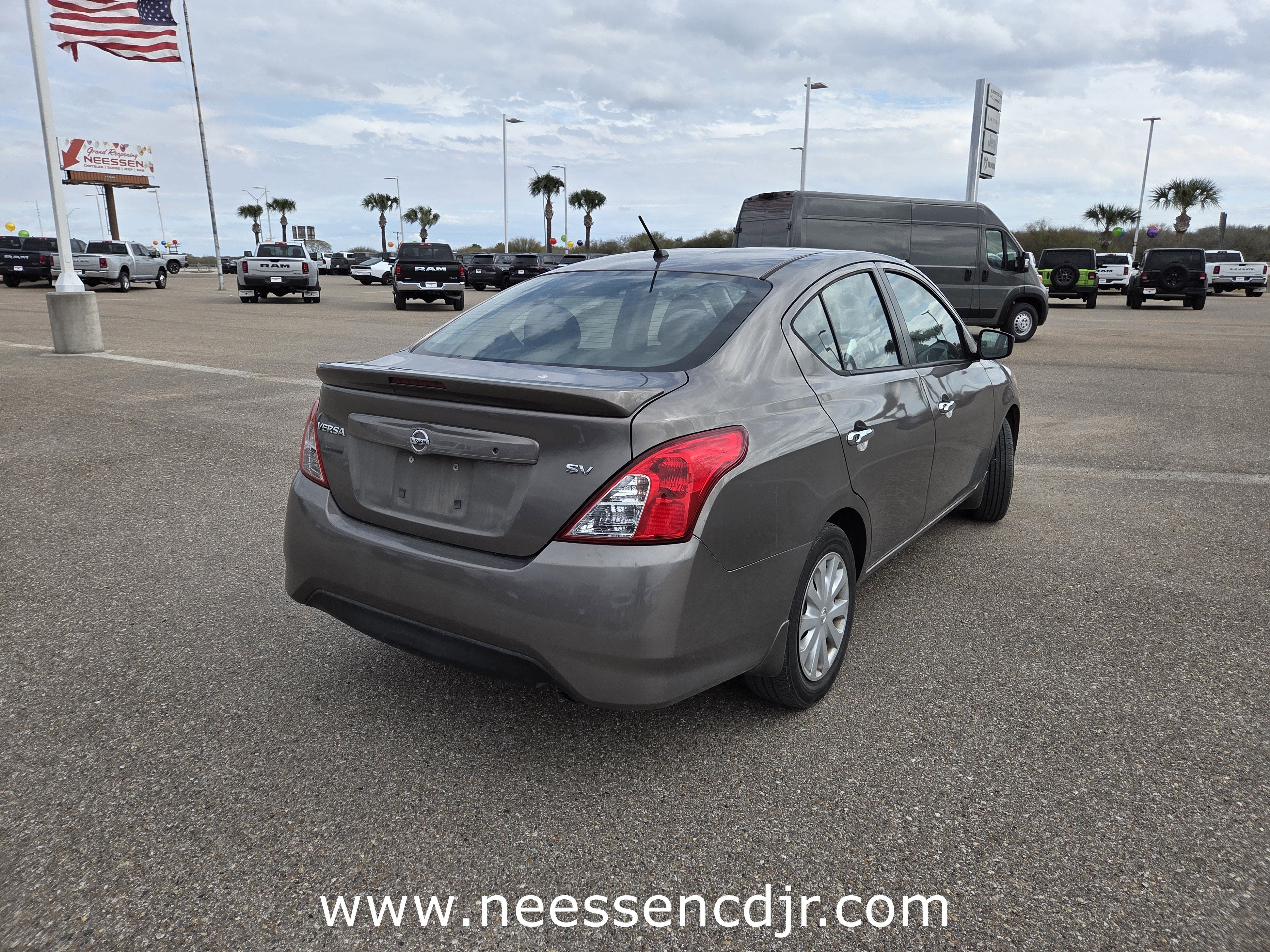 2017 Nissan Versa Sedan SV
