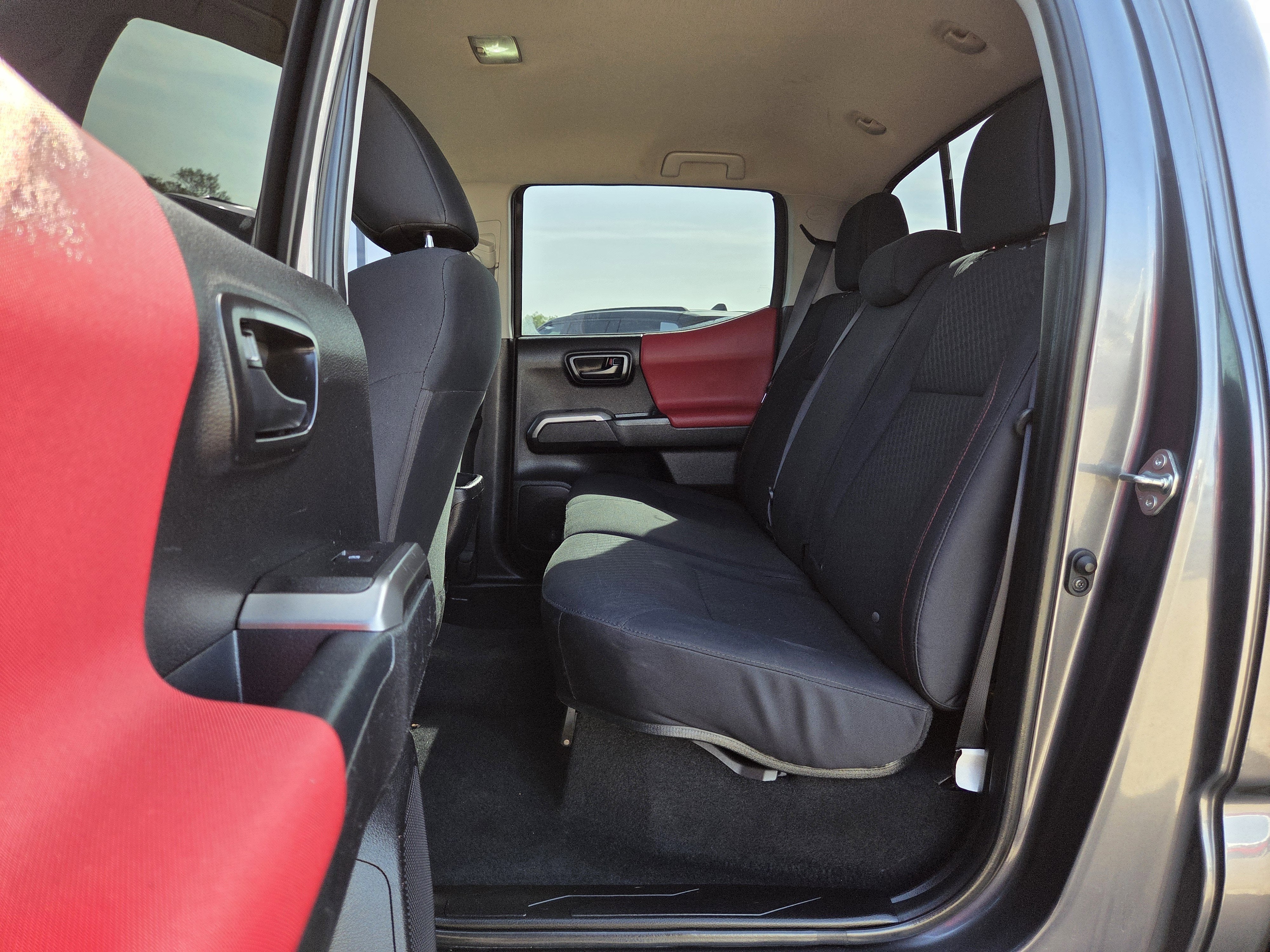 2021 Toyota Tacoma 2WD SR5