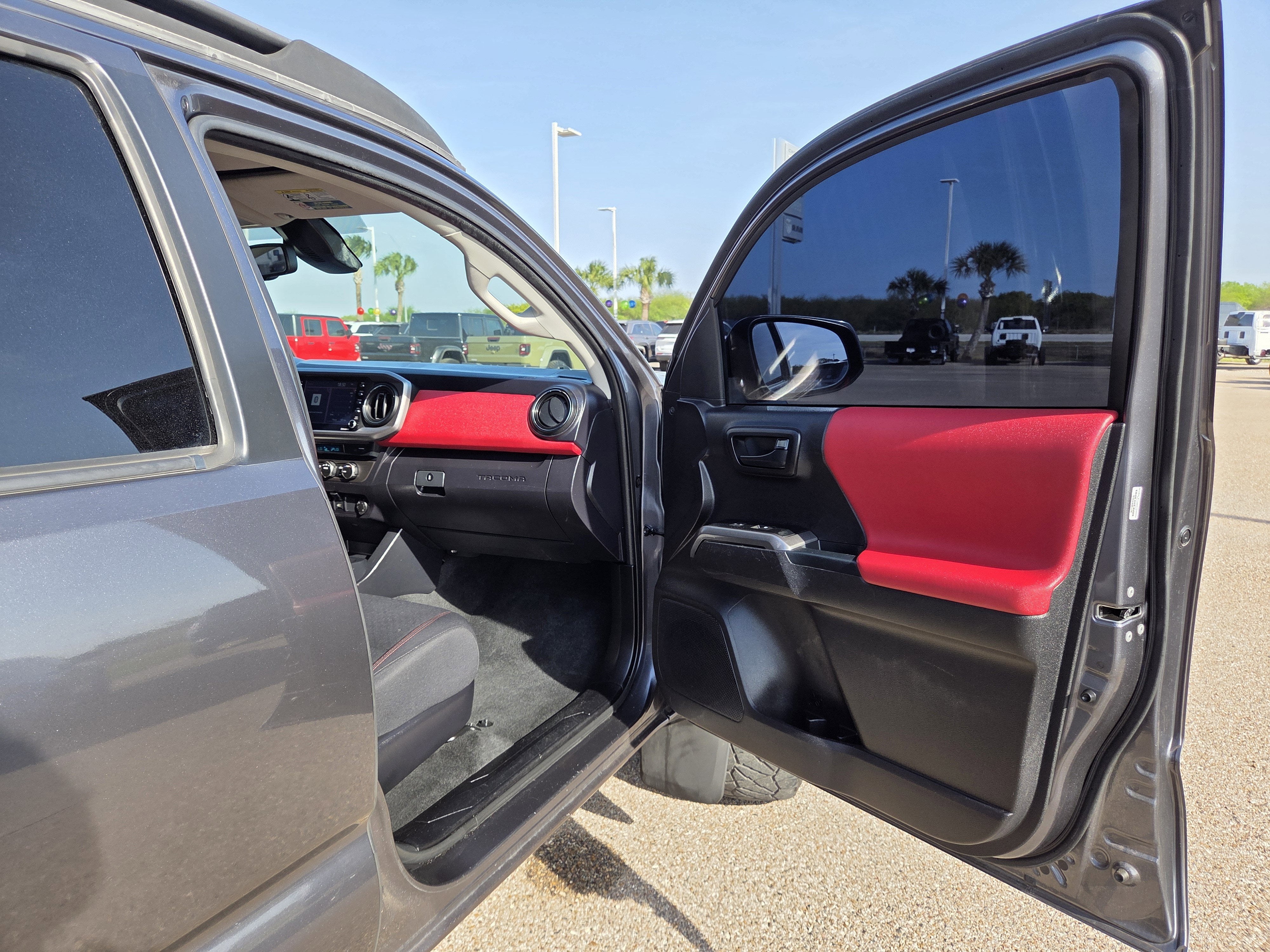 2021 Toyota Tacoma 2WD SR5