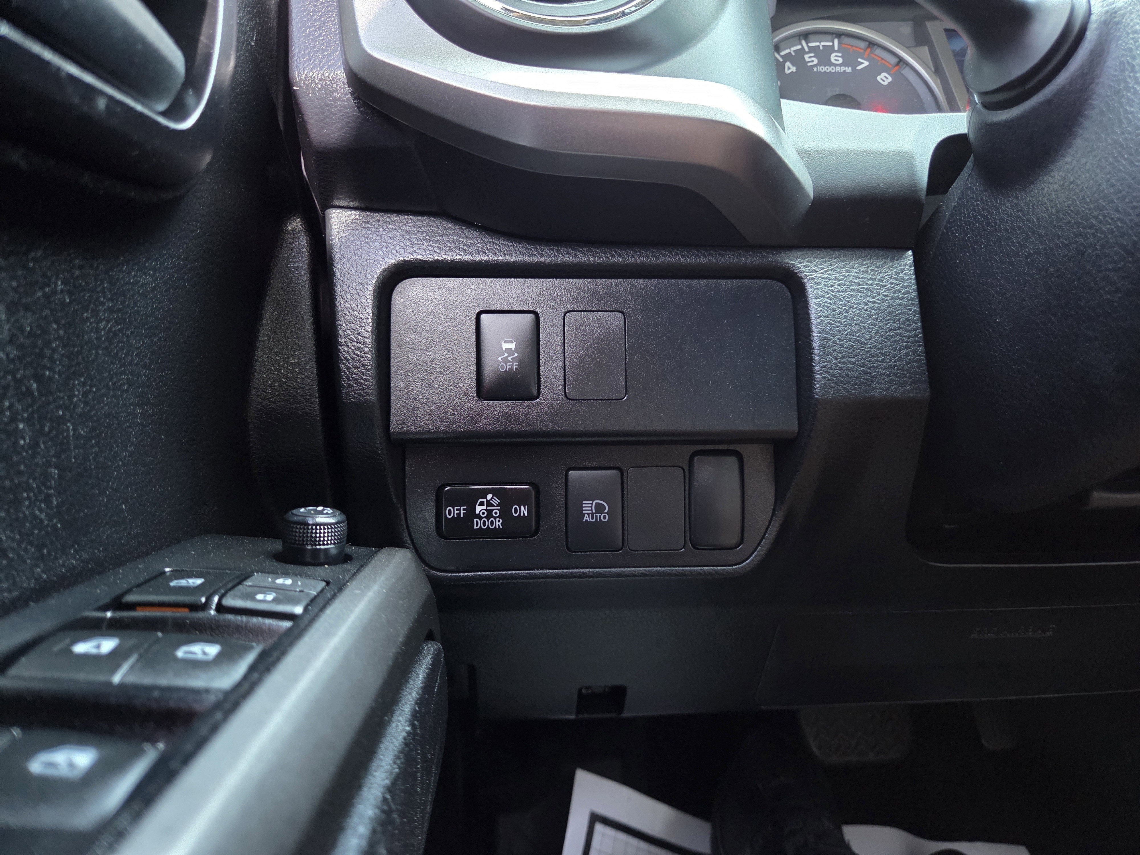 2021 Toyota Tacoma 2WD SR5